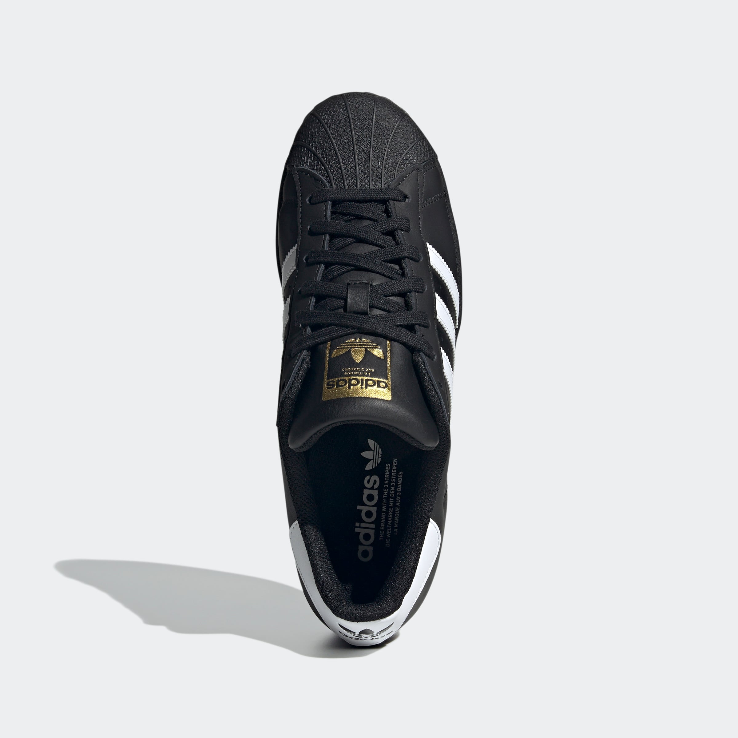 SUPERSTAR