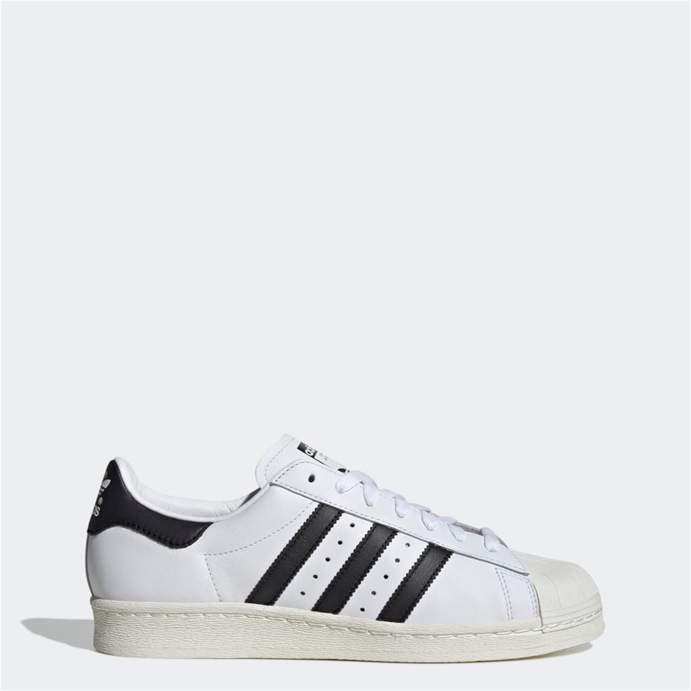 SUPERSTAR 82