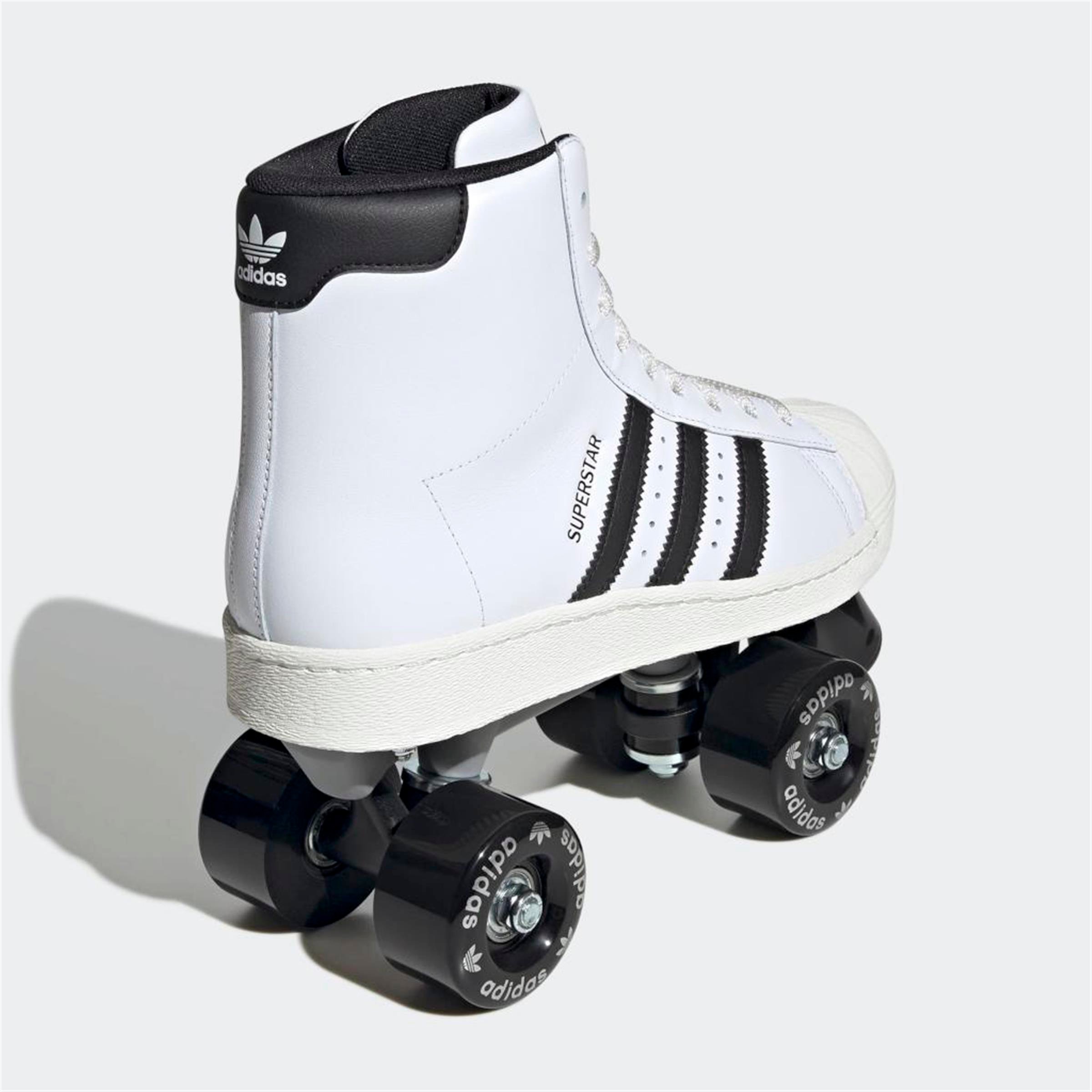 SUPERSTAR 82 SKATE W