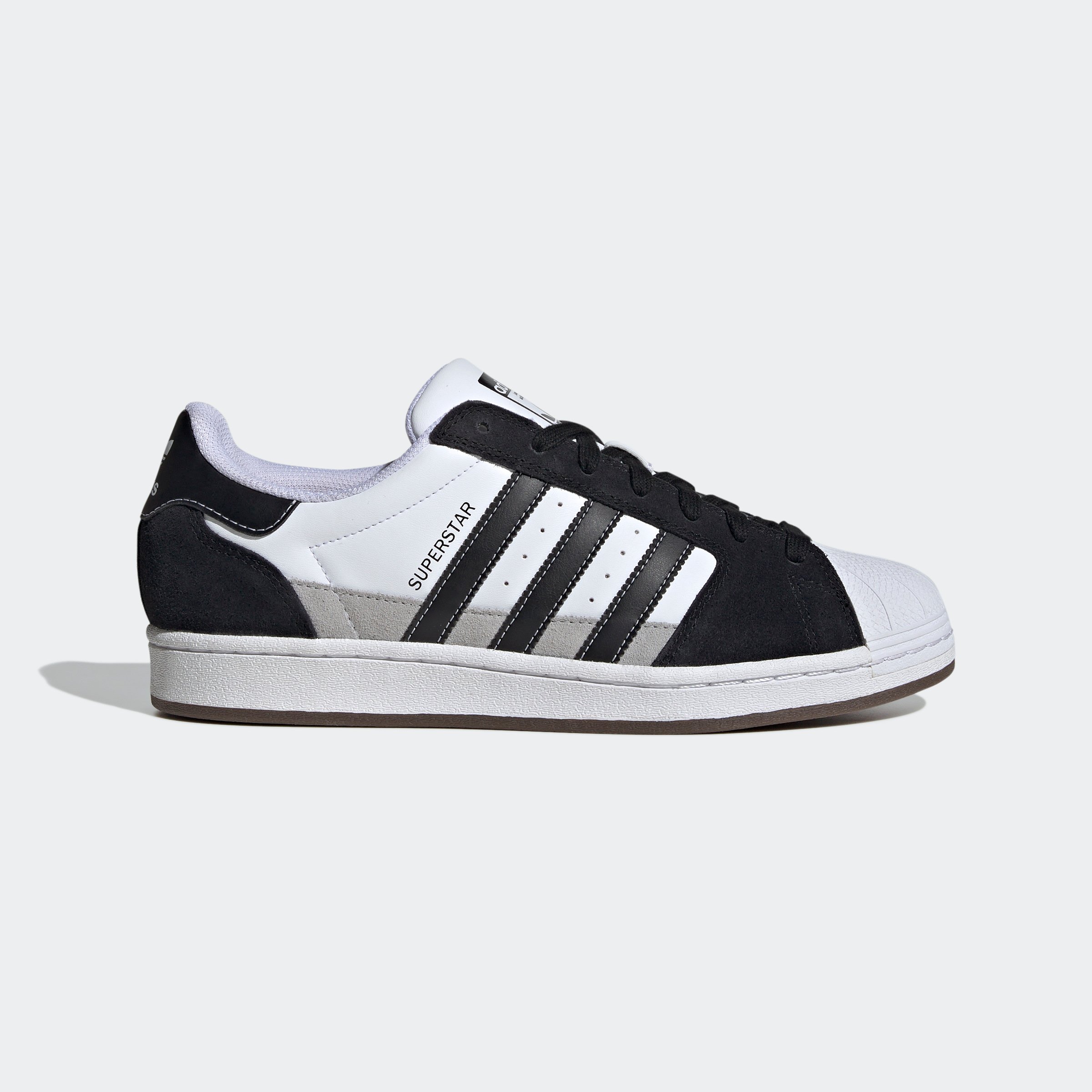 SUPERSTAR
