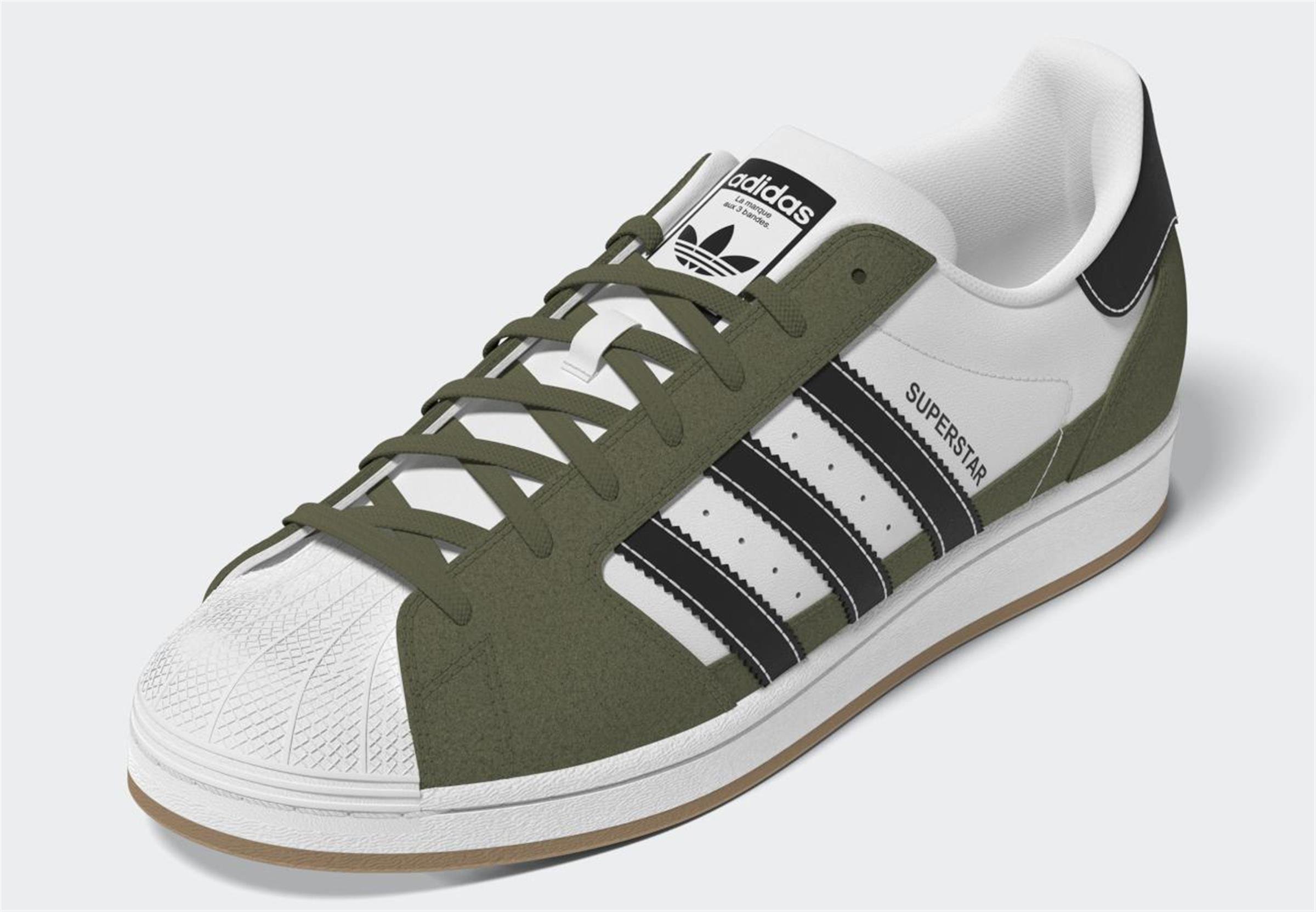 SUPERSTAR