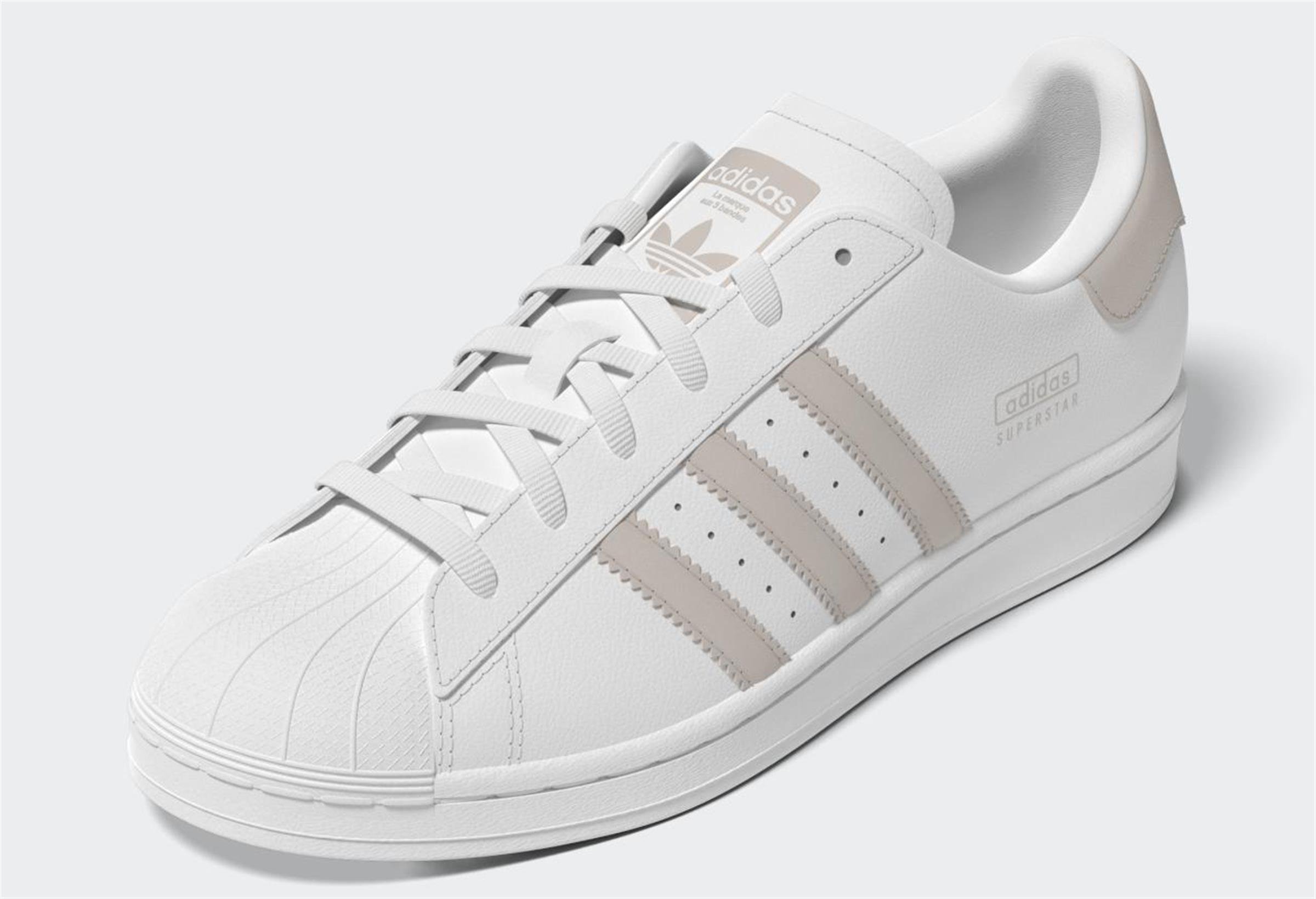 SUPERSTAR W