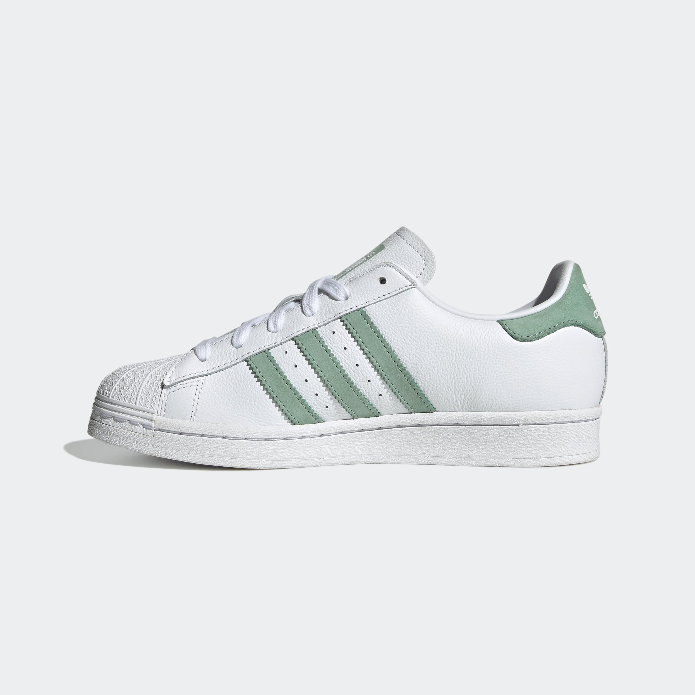 SUPERSTAR W