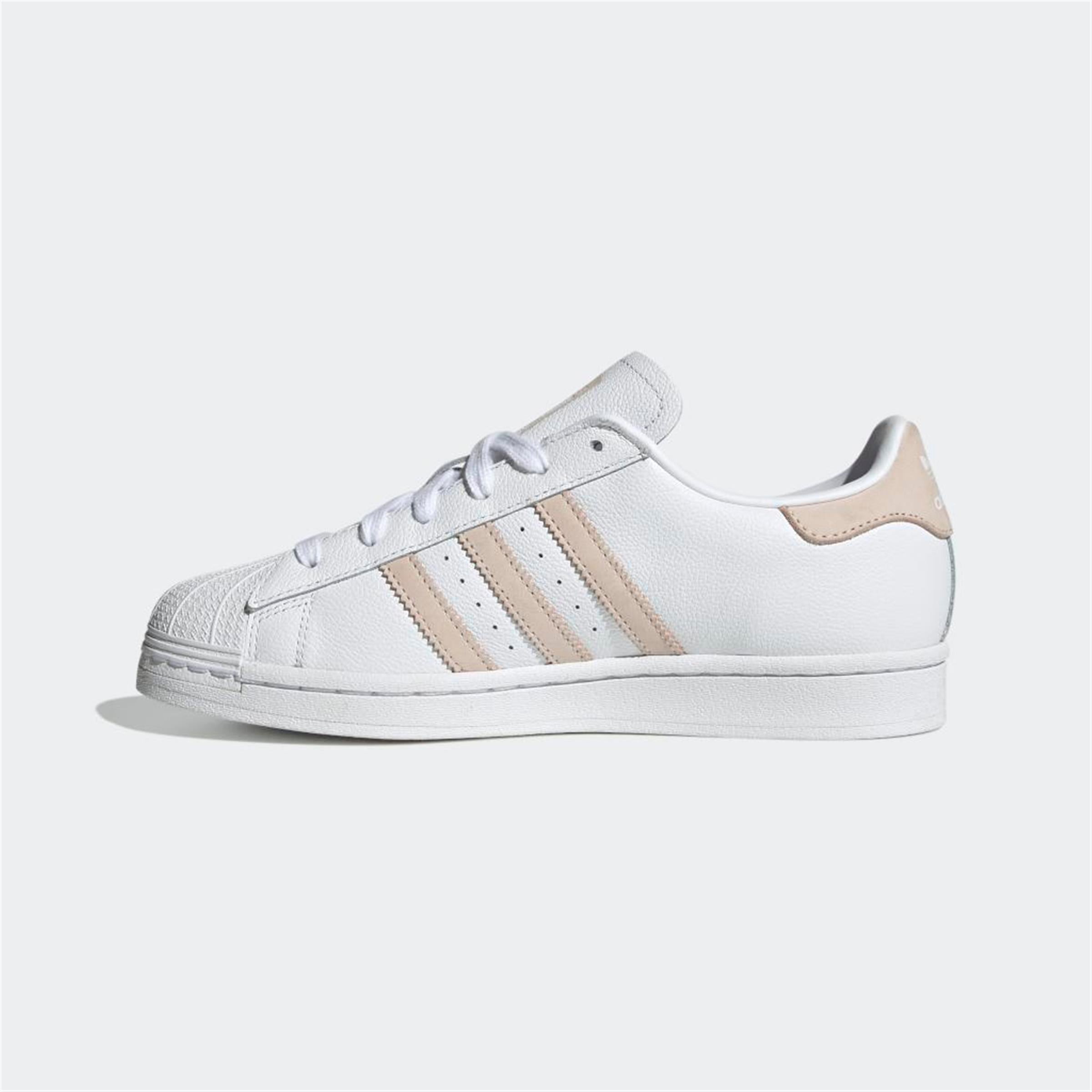 SUPERSTAR W
