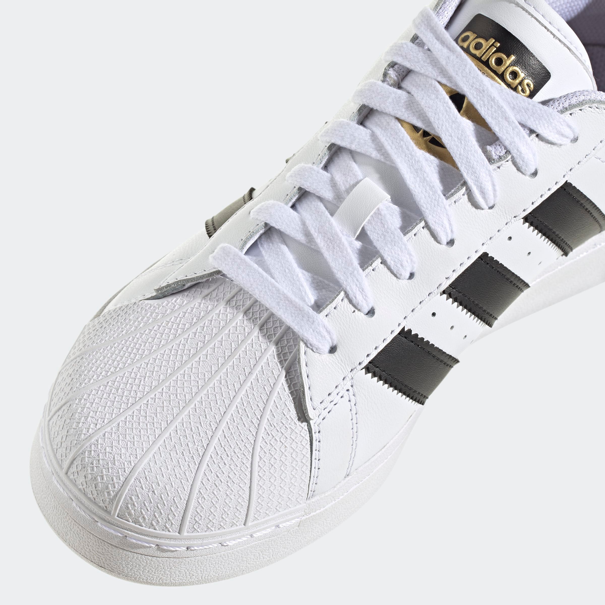 SUPERSTAR XLG
