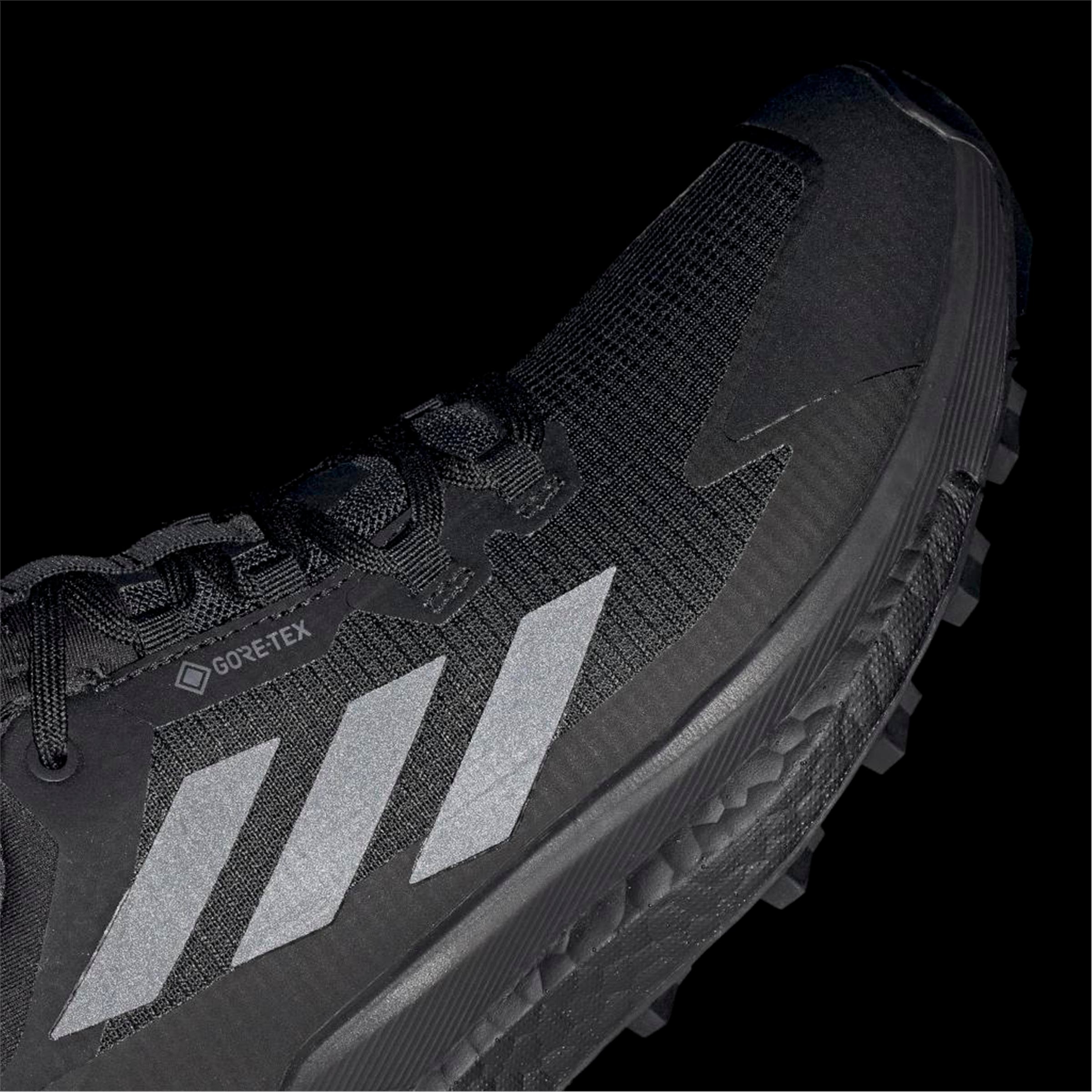 TERREX FREE HIKER 2 LOW GTX
