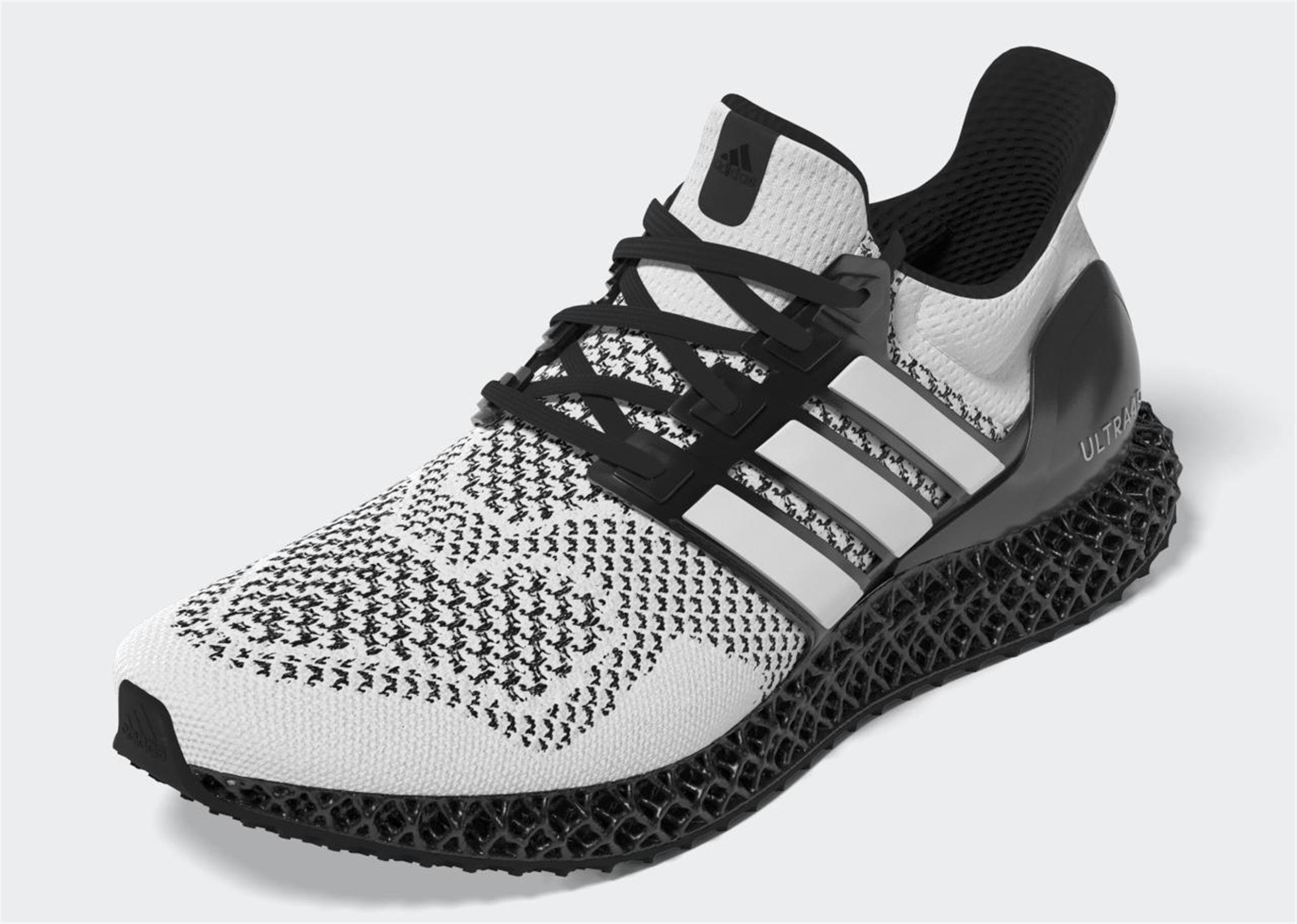 ULTRA 4D