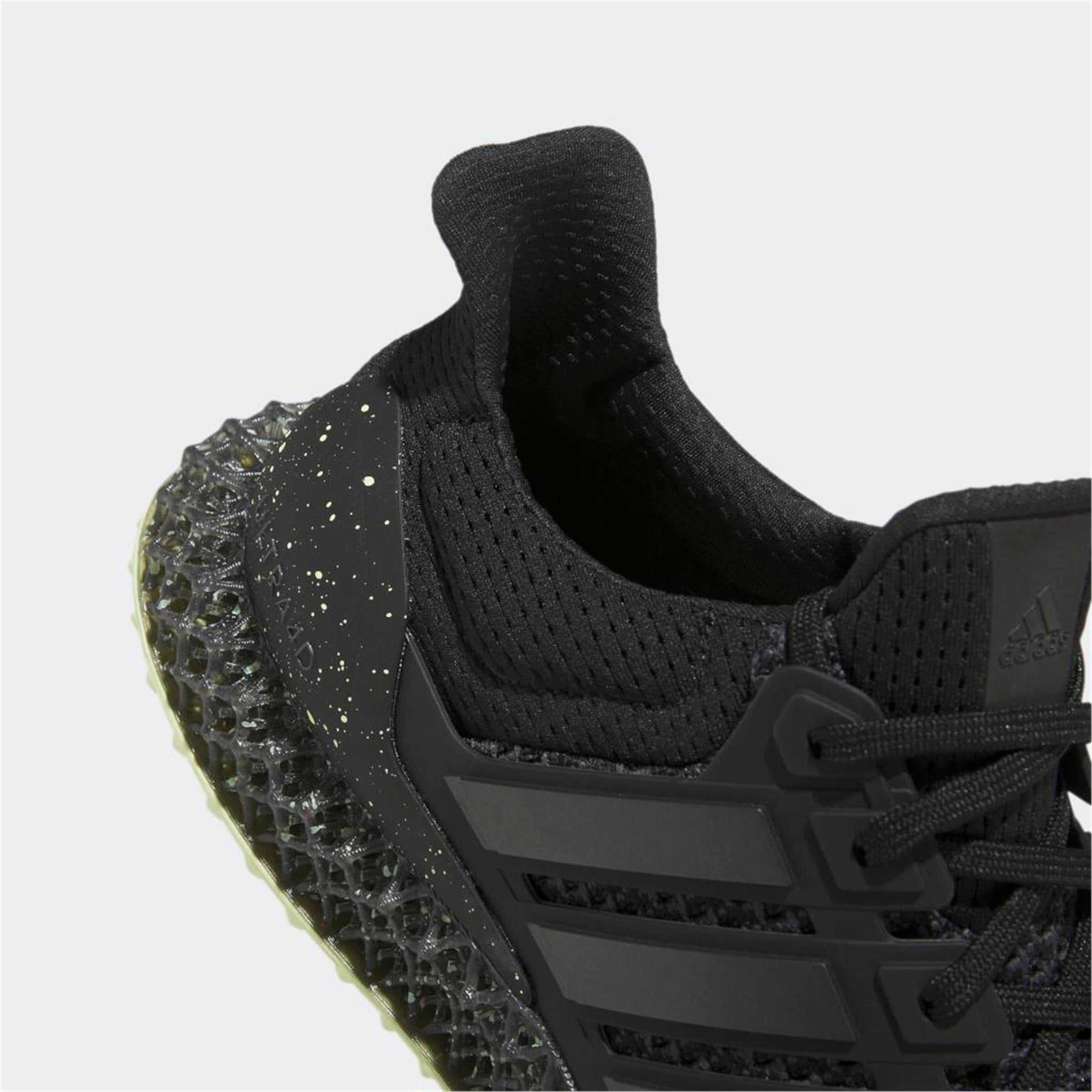 ULTRA 4D