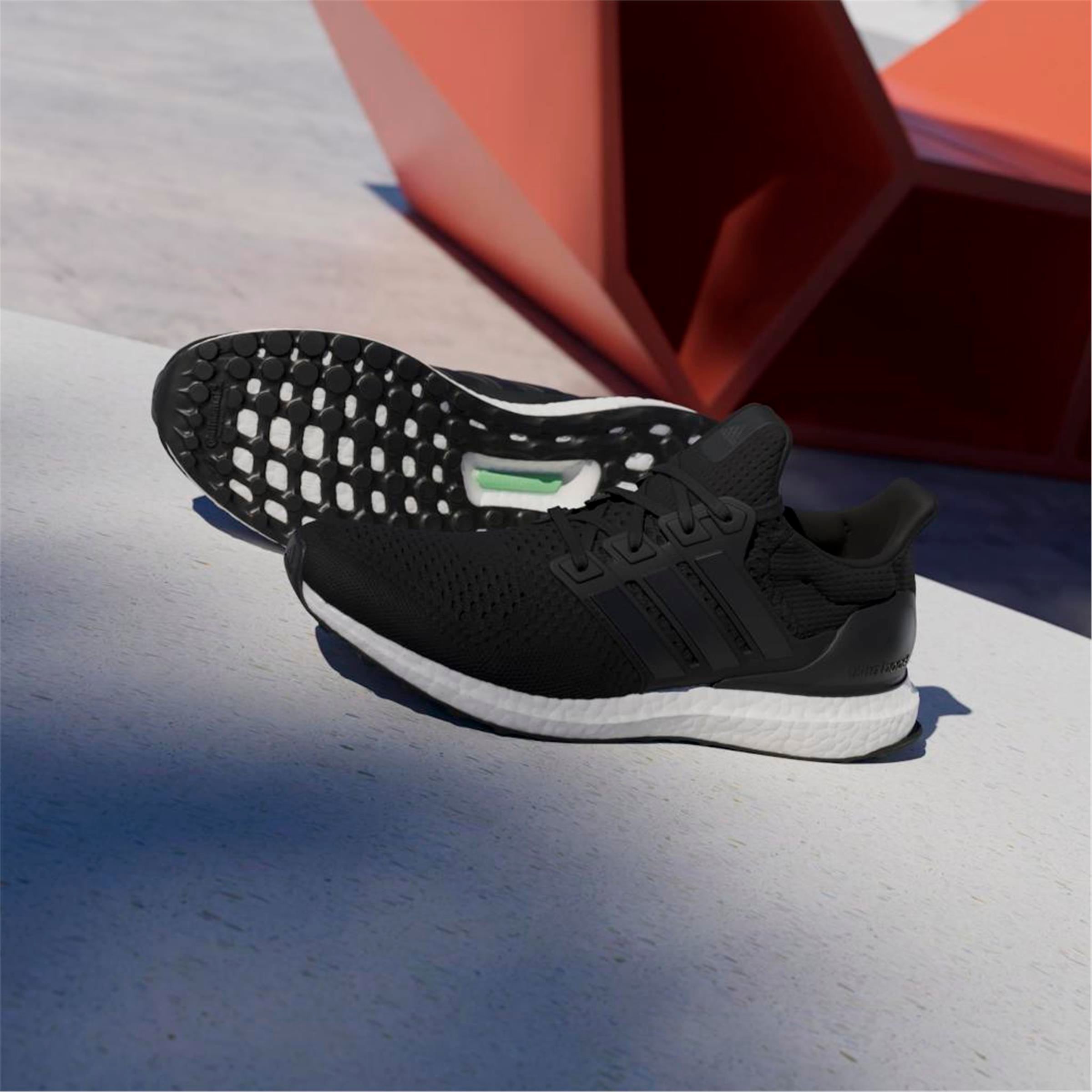 ULTRABOOST 1.0