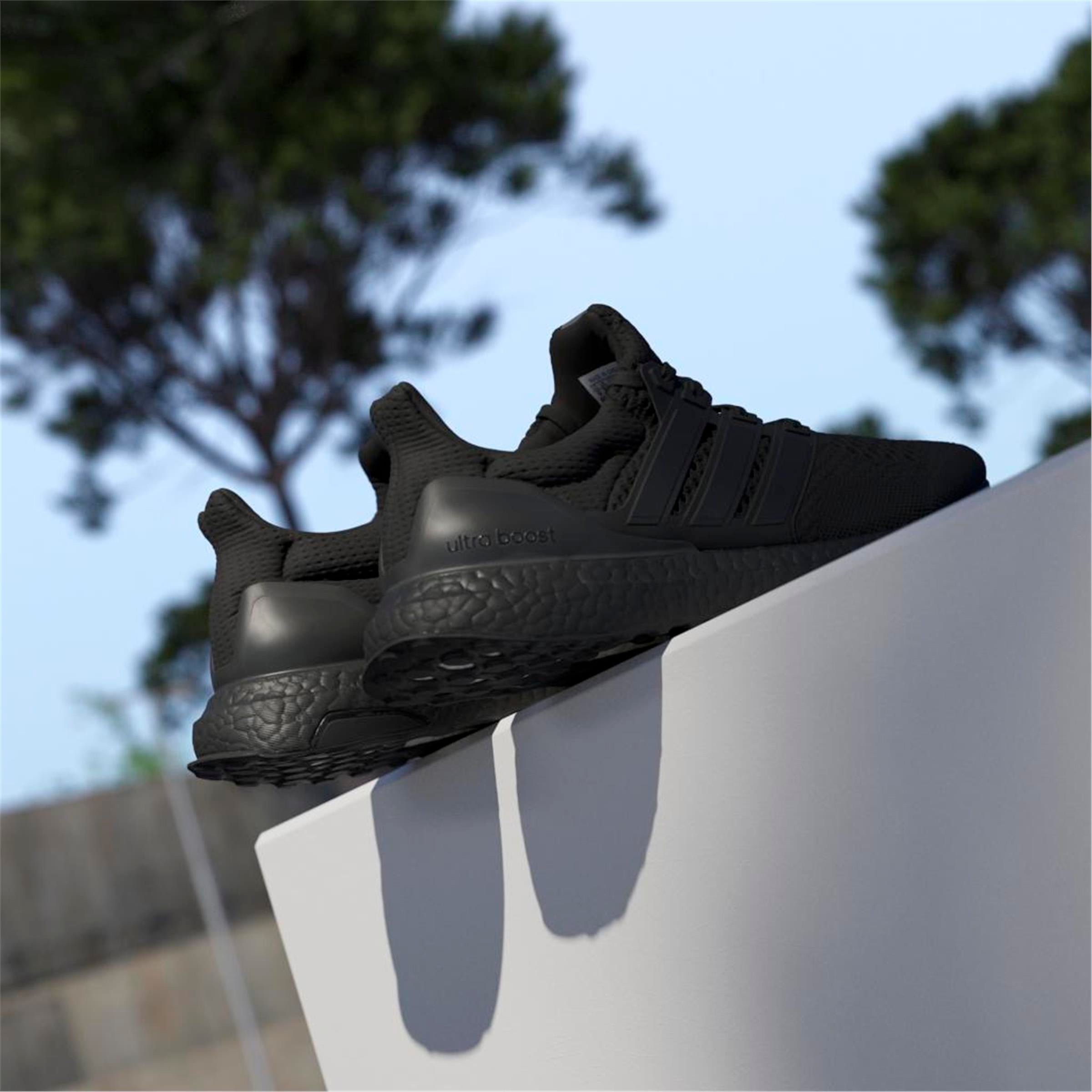 ULTRABOOST 1.0