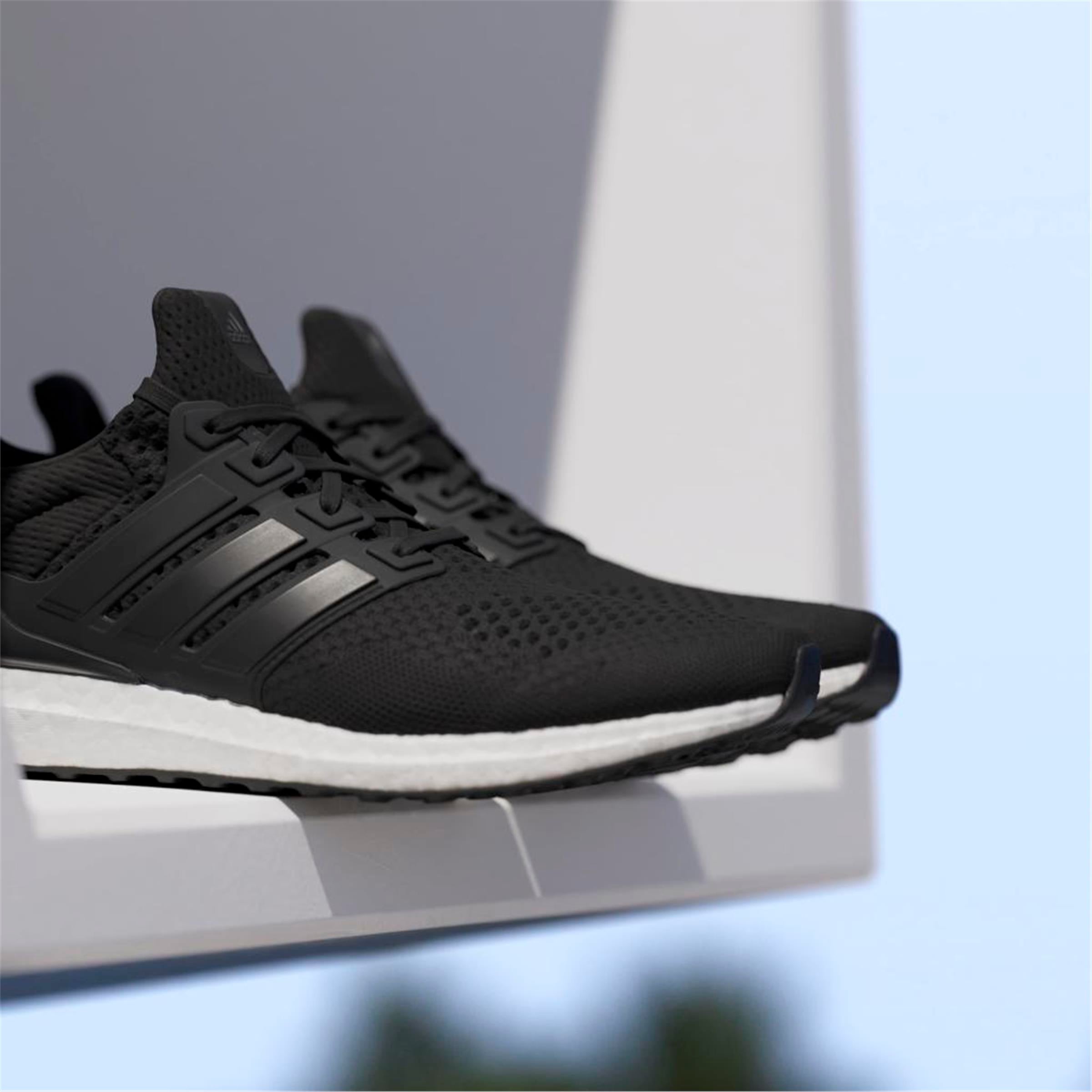 ULTRABOOST 1.0