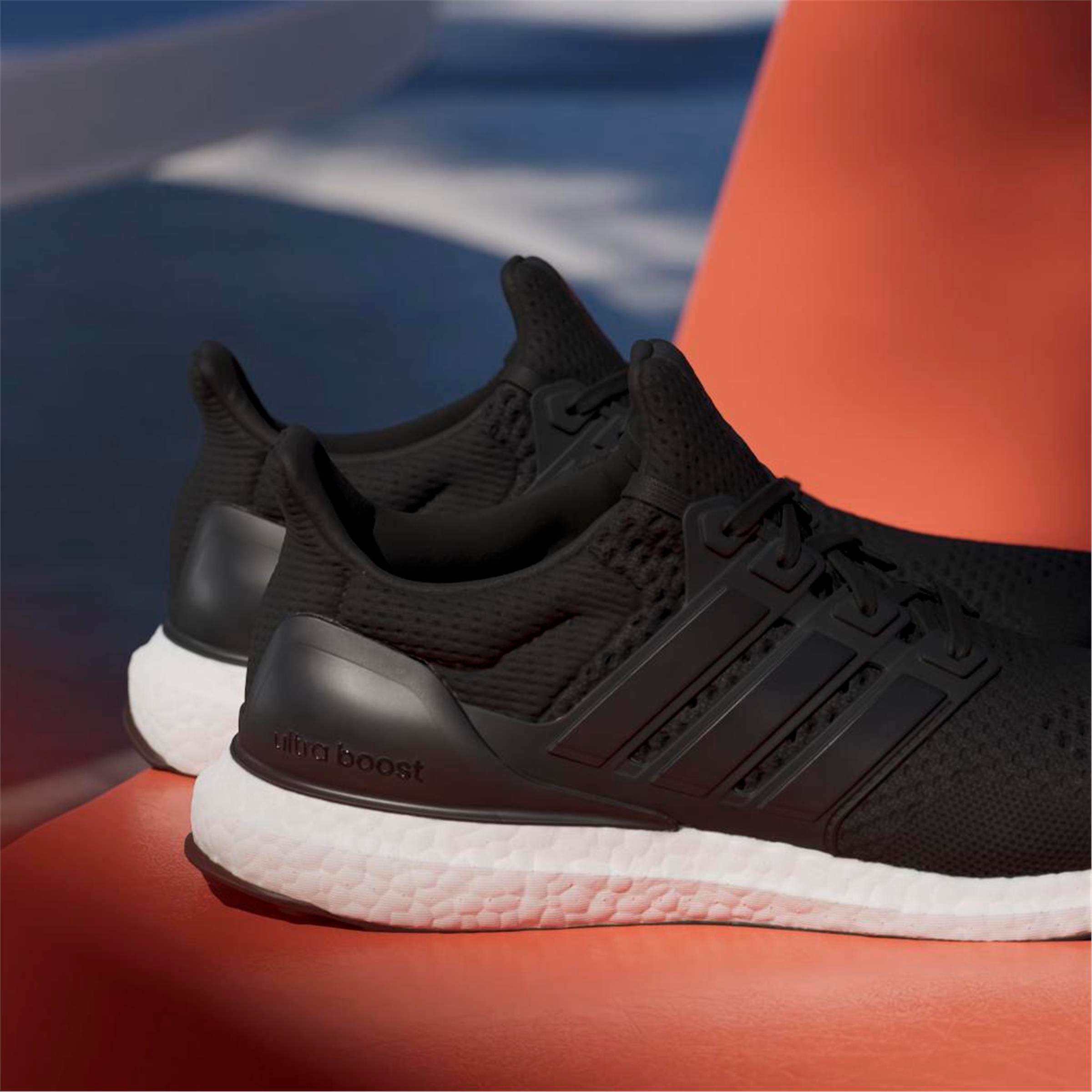 ULTRABOOST 1.0