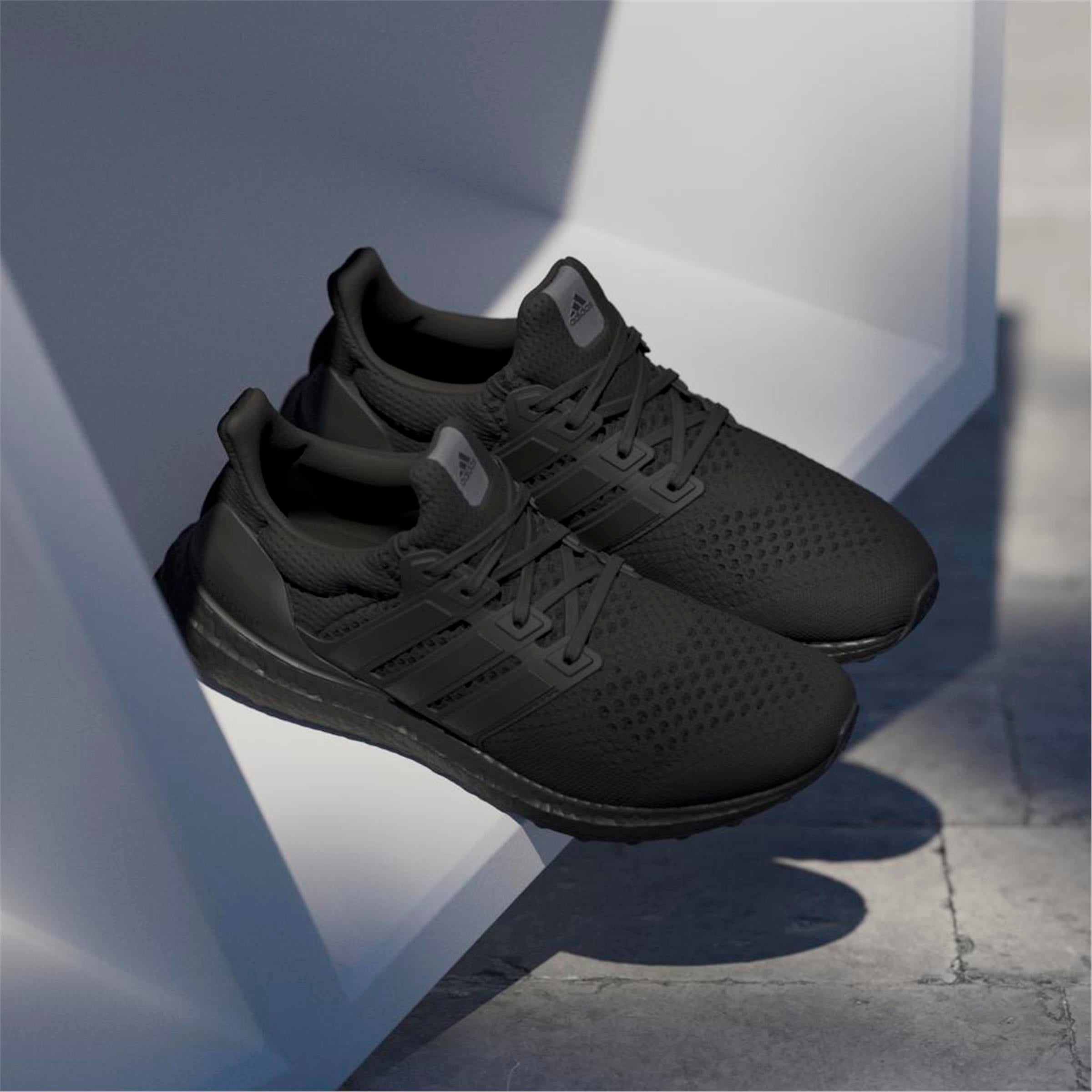 ULTRABOOST 1.0