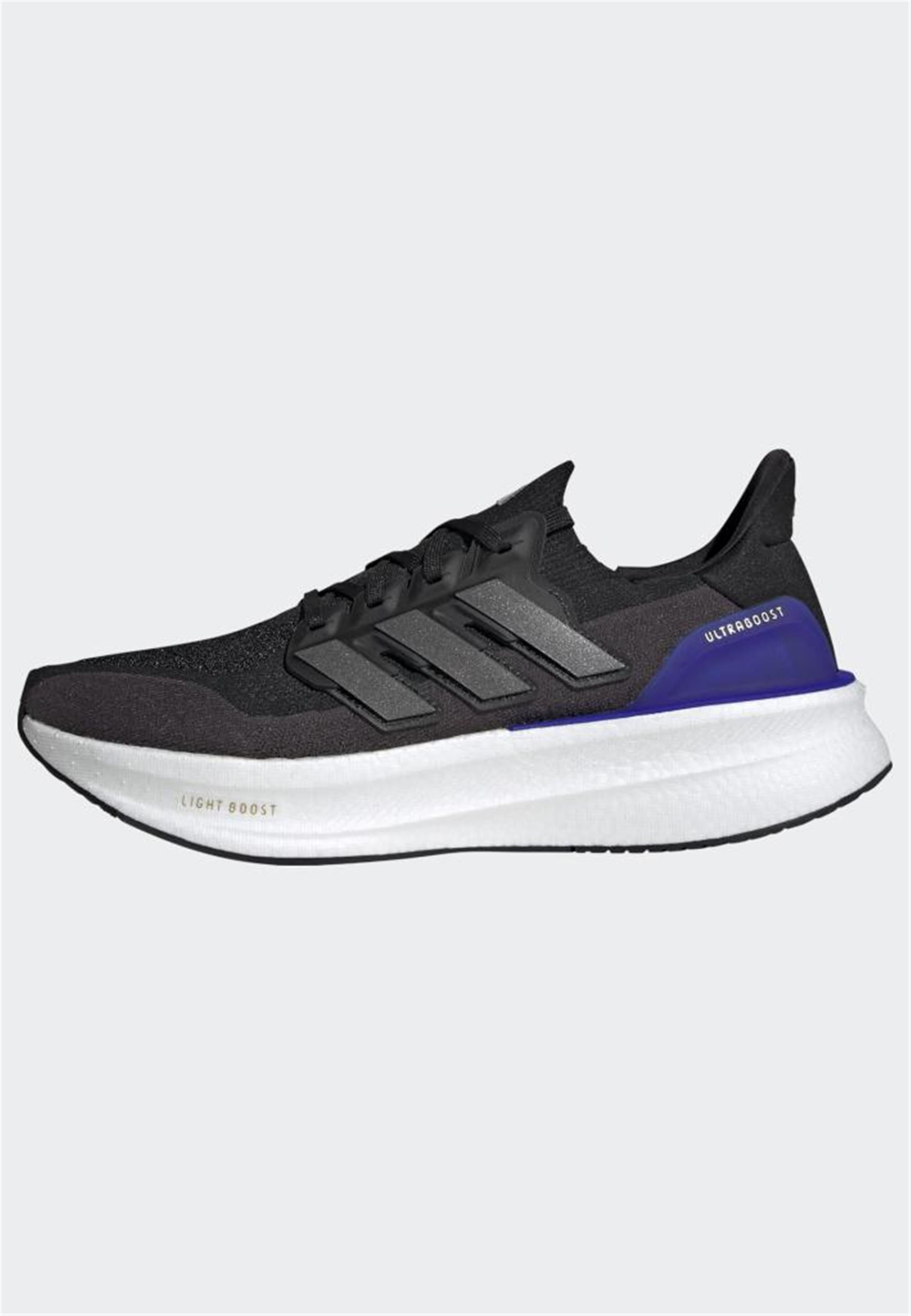 ULTRABOOST 5