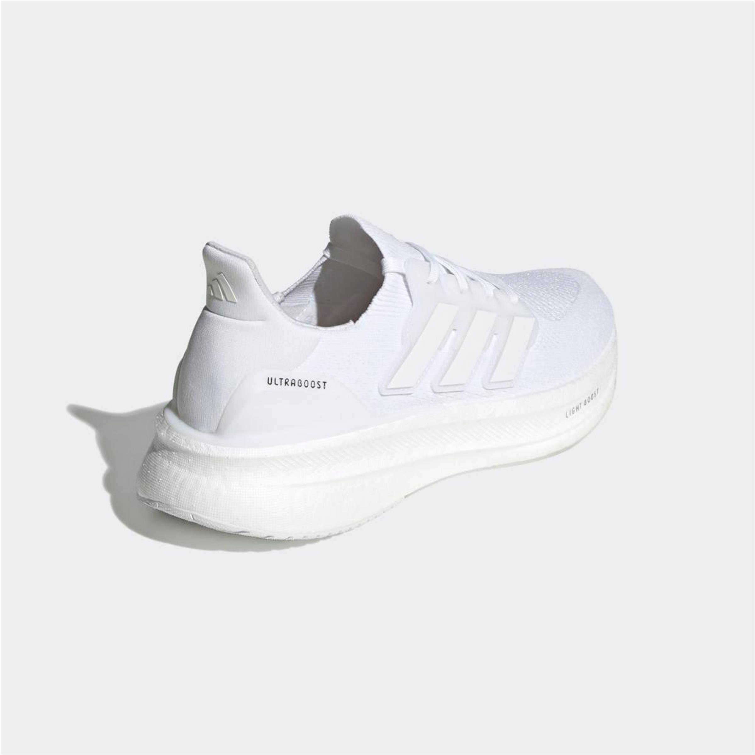 ULTRABOOST 5