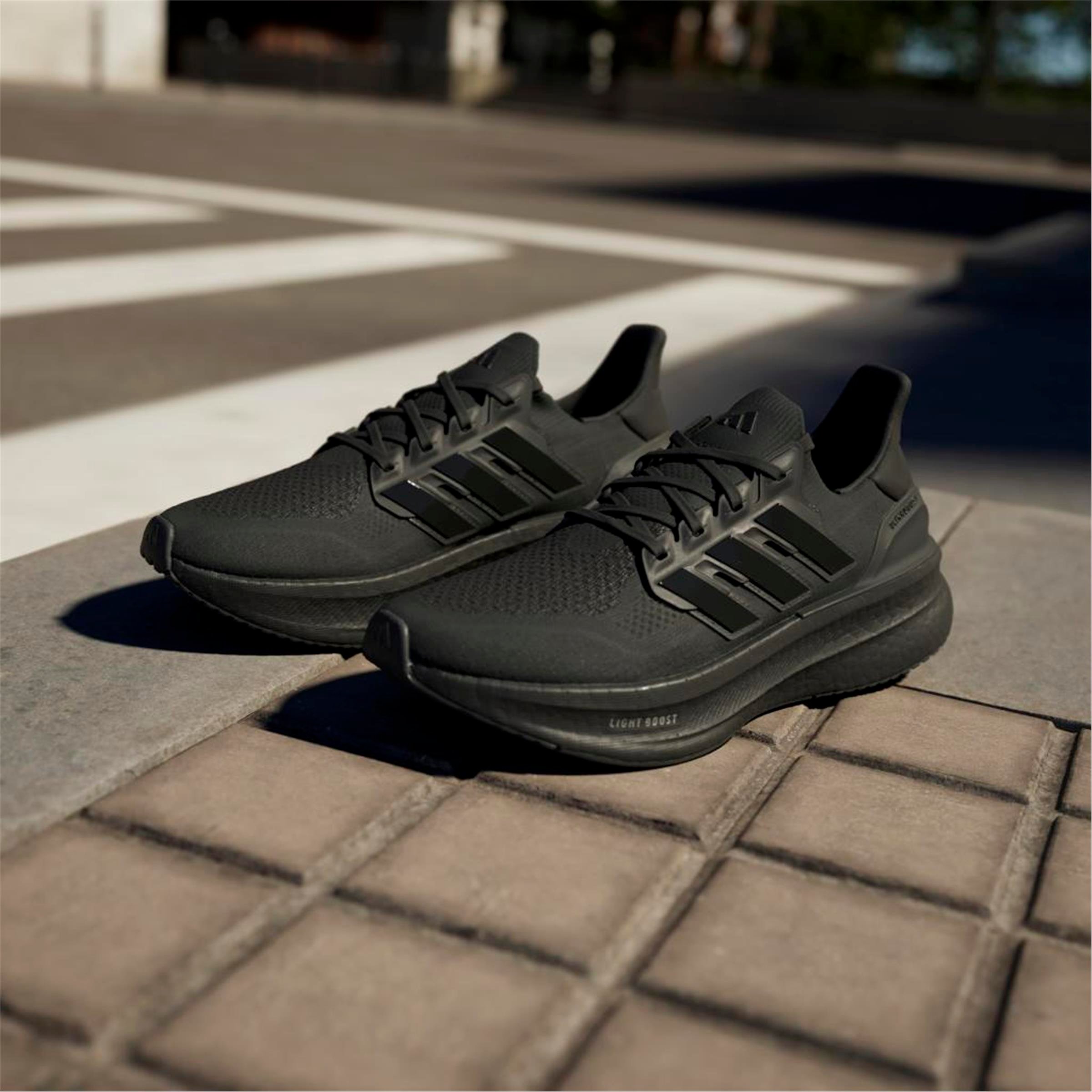ULTRABOOST 5