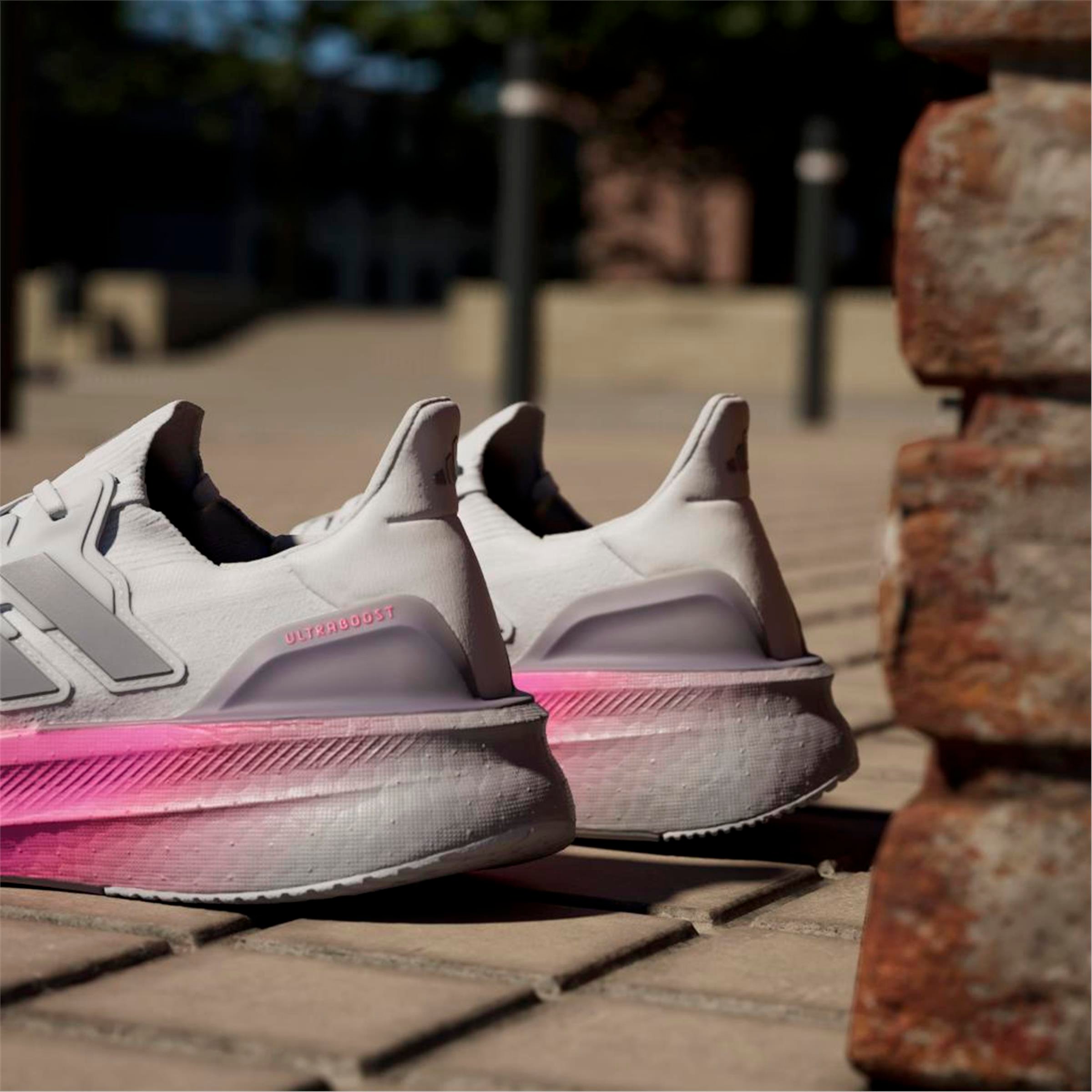 ULTRABOOST 5