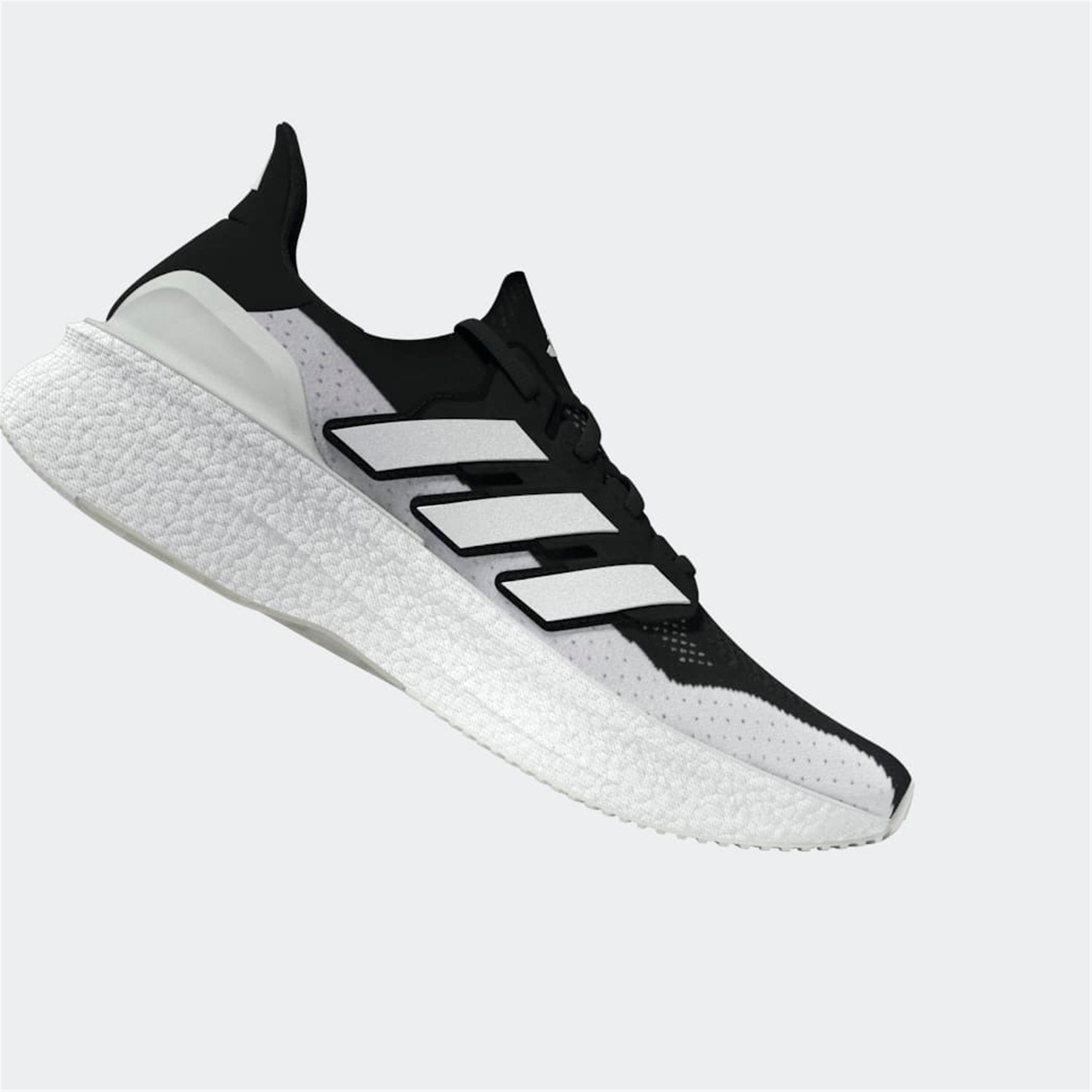 ULTRABOOST 5