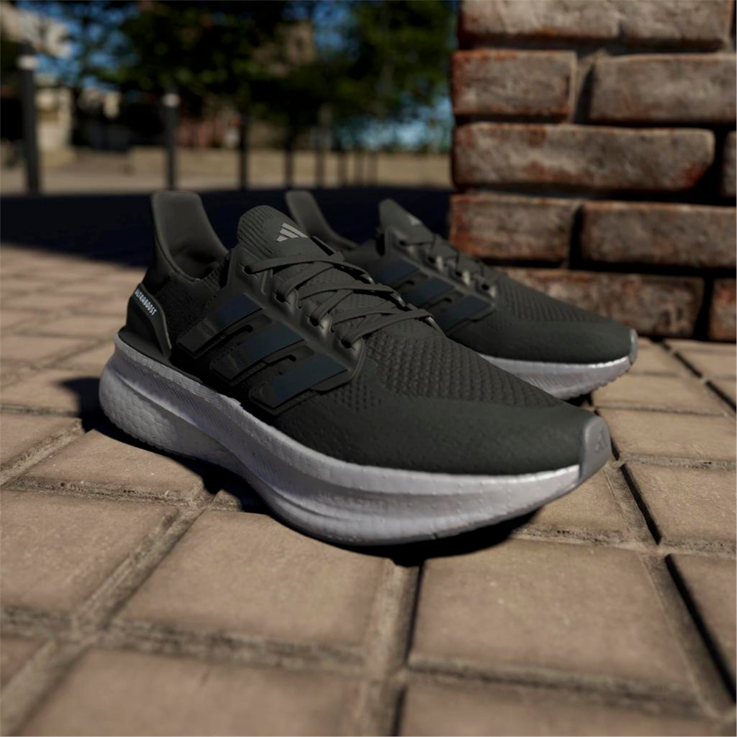 ULTRABOOST 5