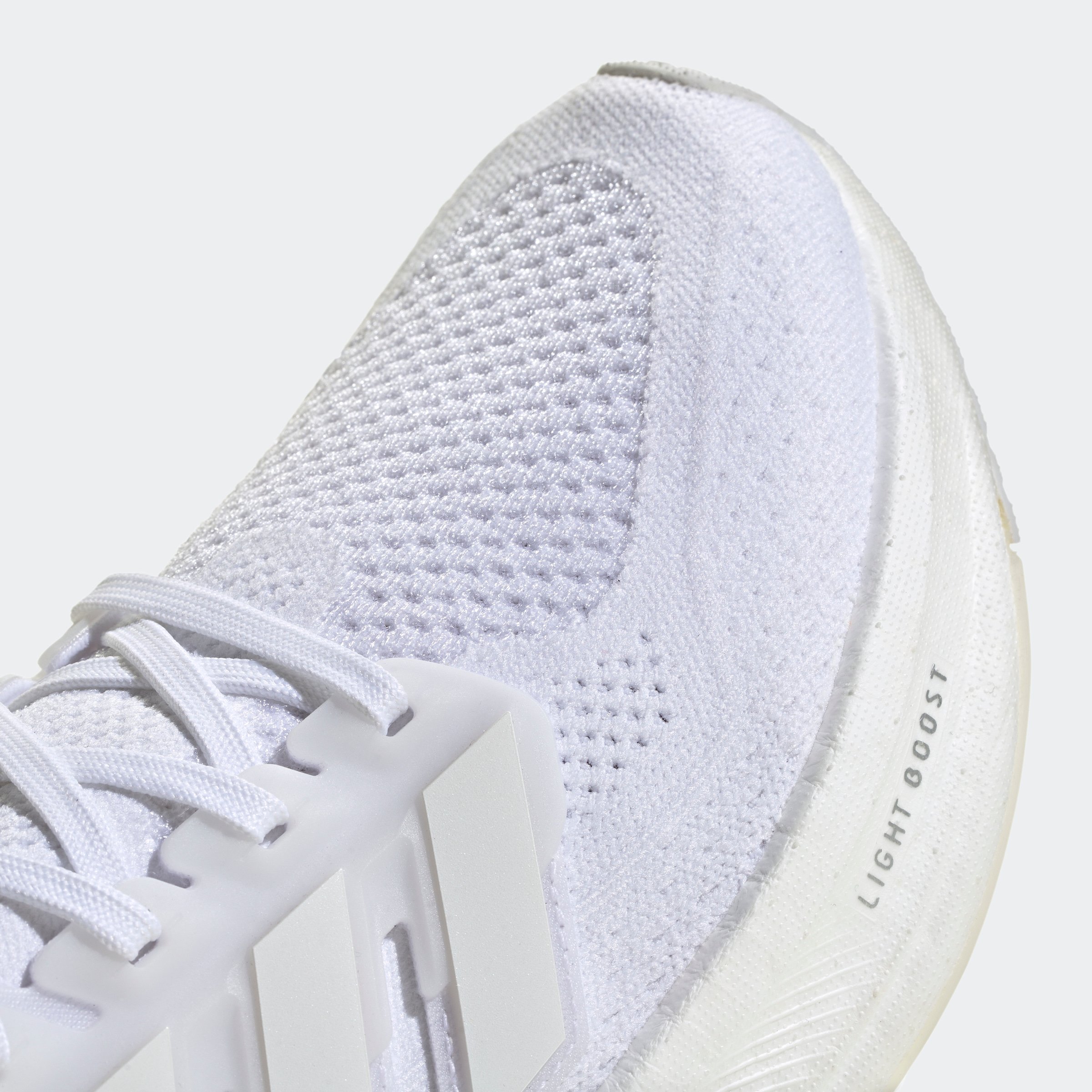 ULTRABOOST 5