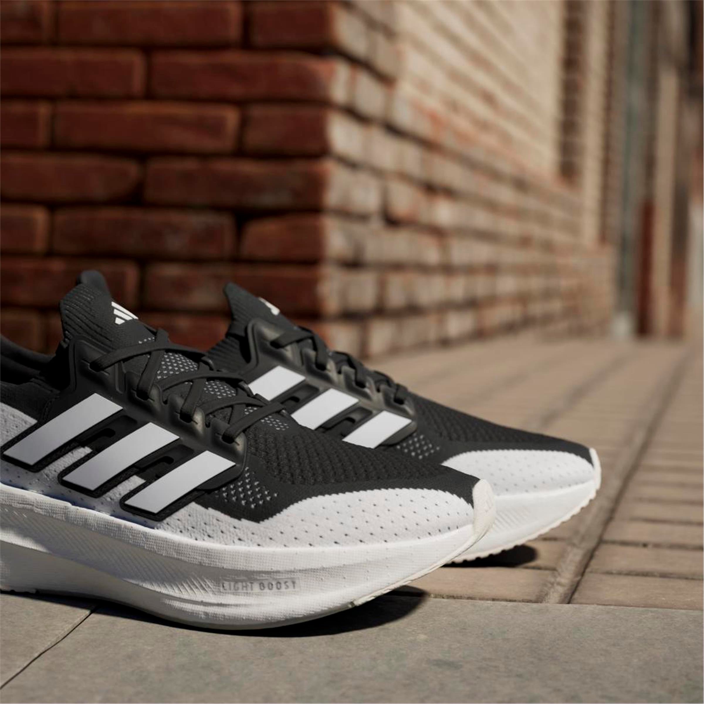 ULTRABOOST 5