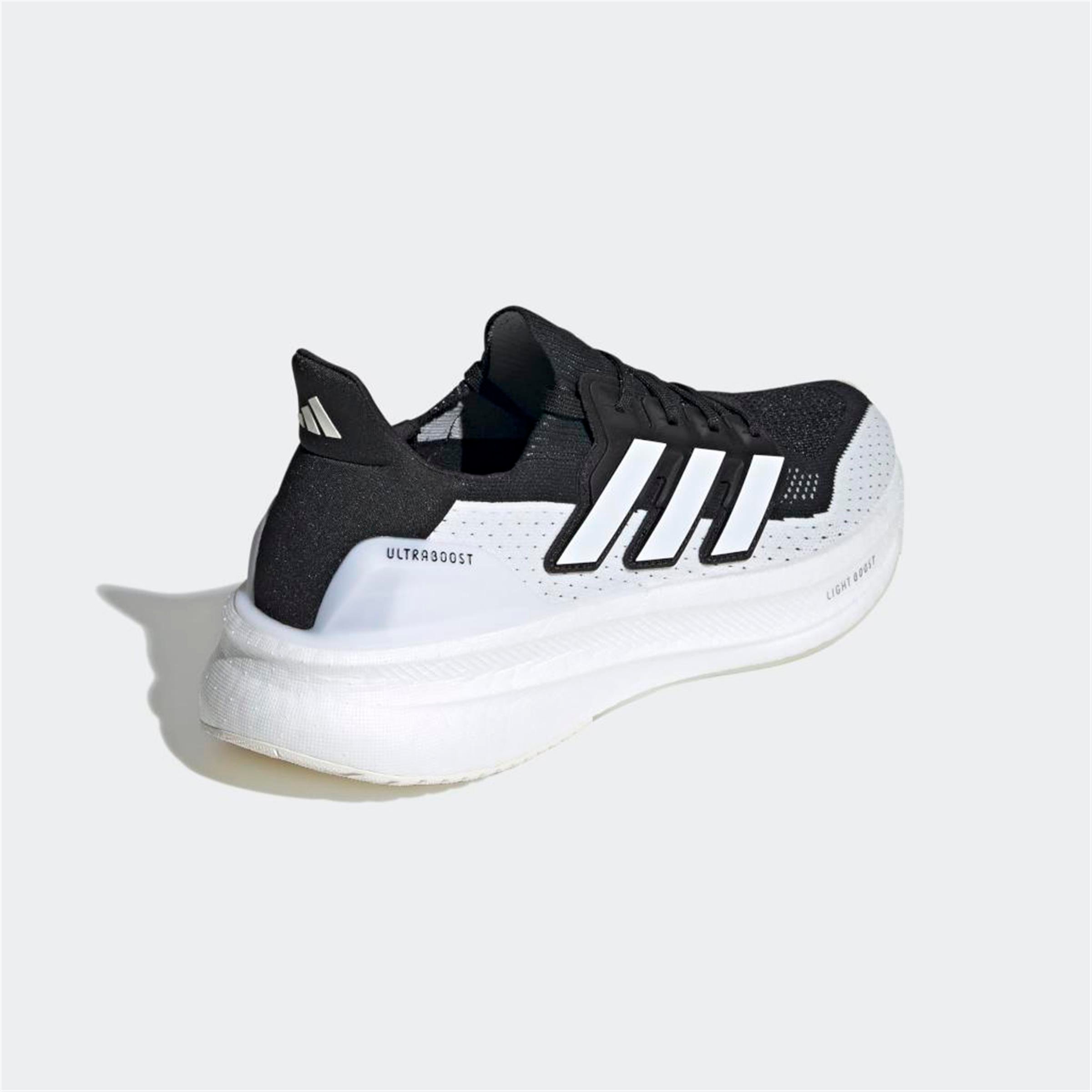 ULTRABOOST 5