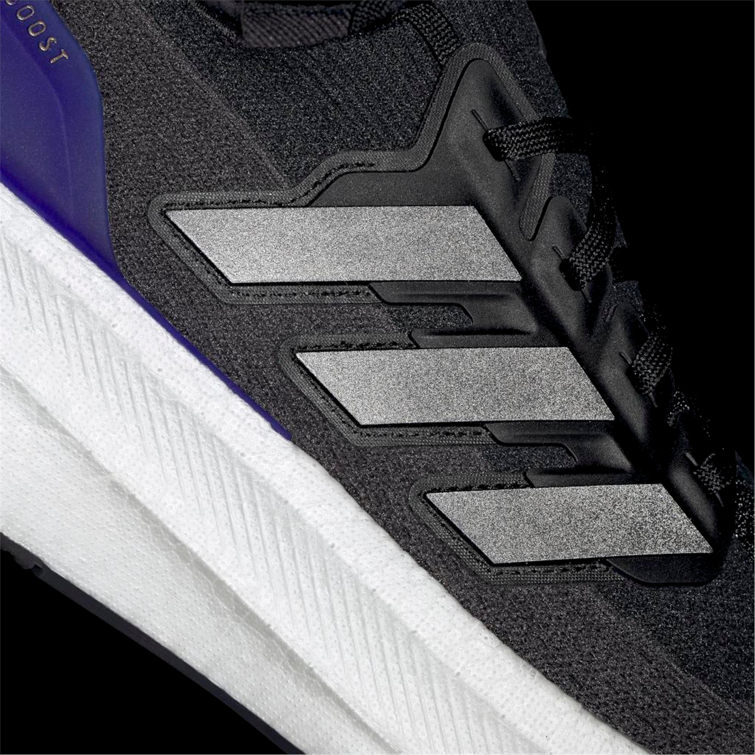 ULTRABOOST 5