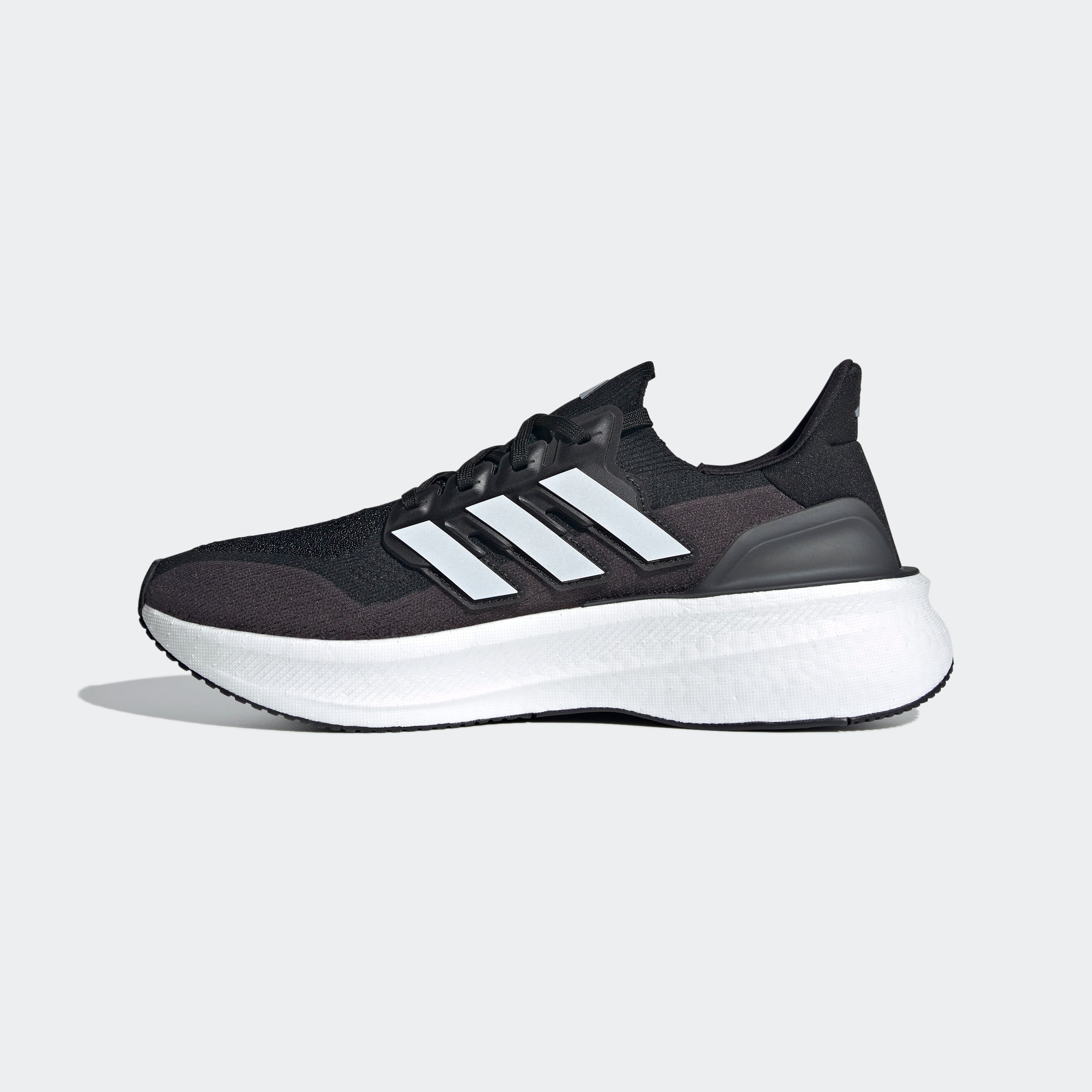 ULTRABOOST 5
