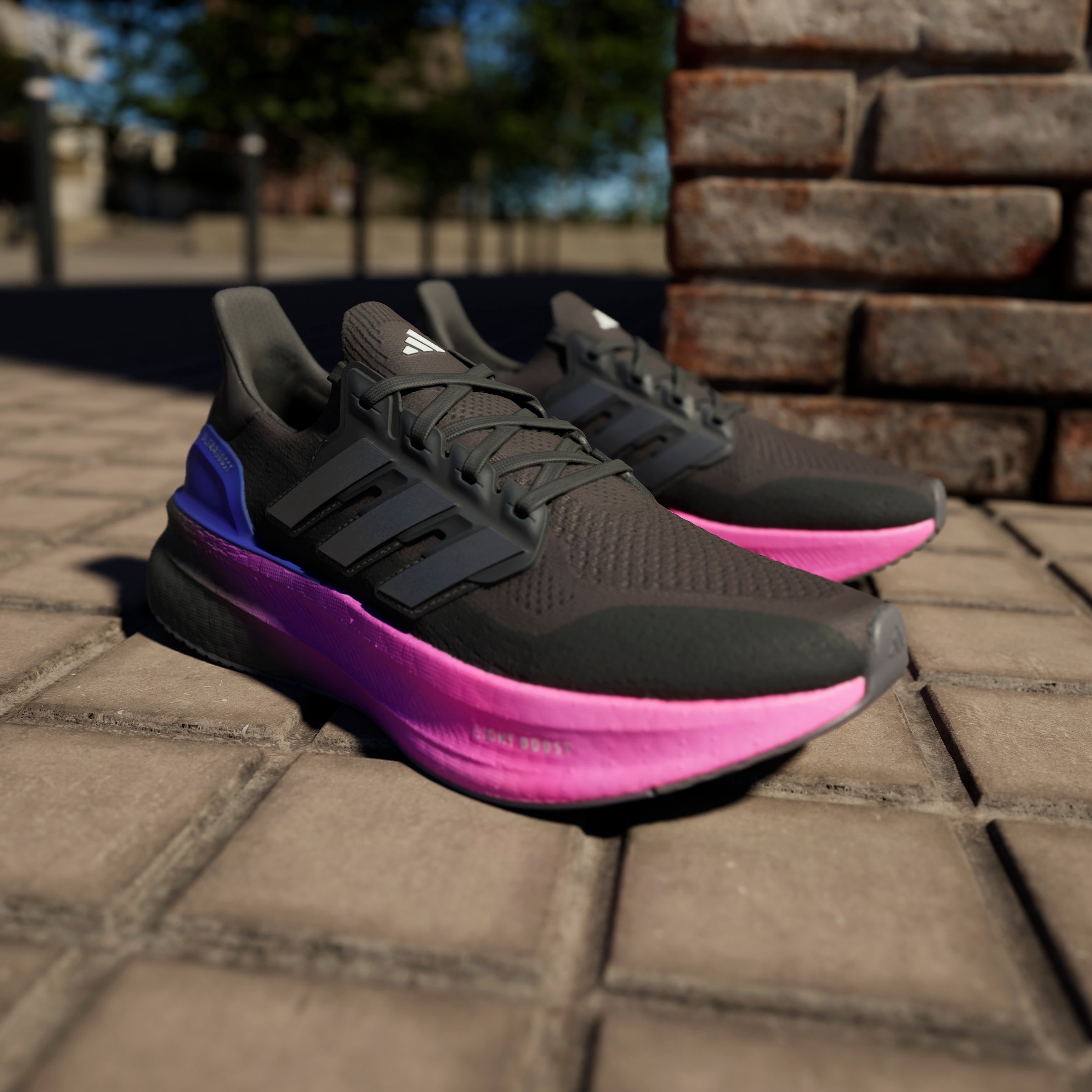 ULTRABOOST 5