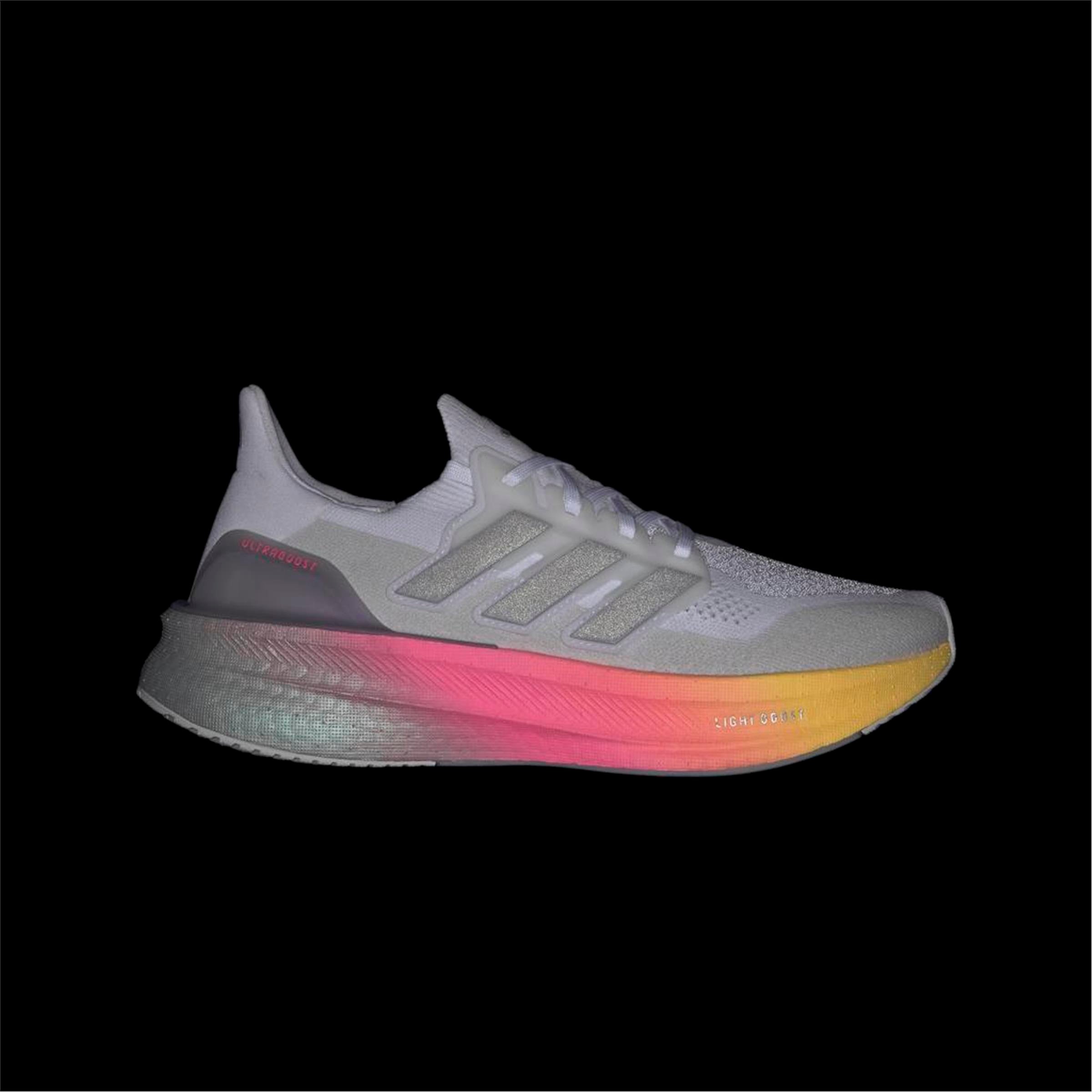 ULTRABOOST 5