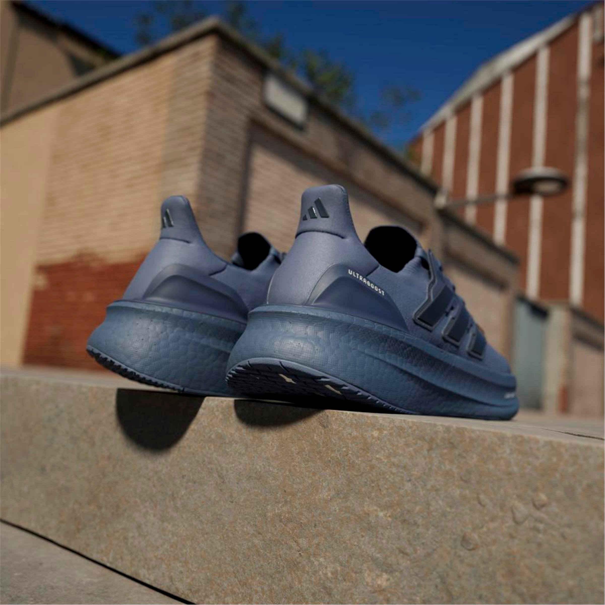 ULTRABOOST 5