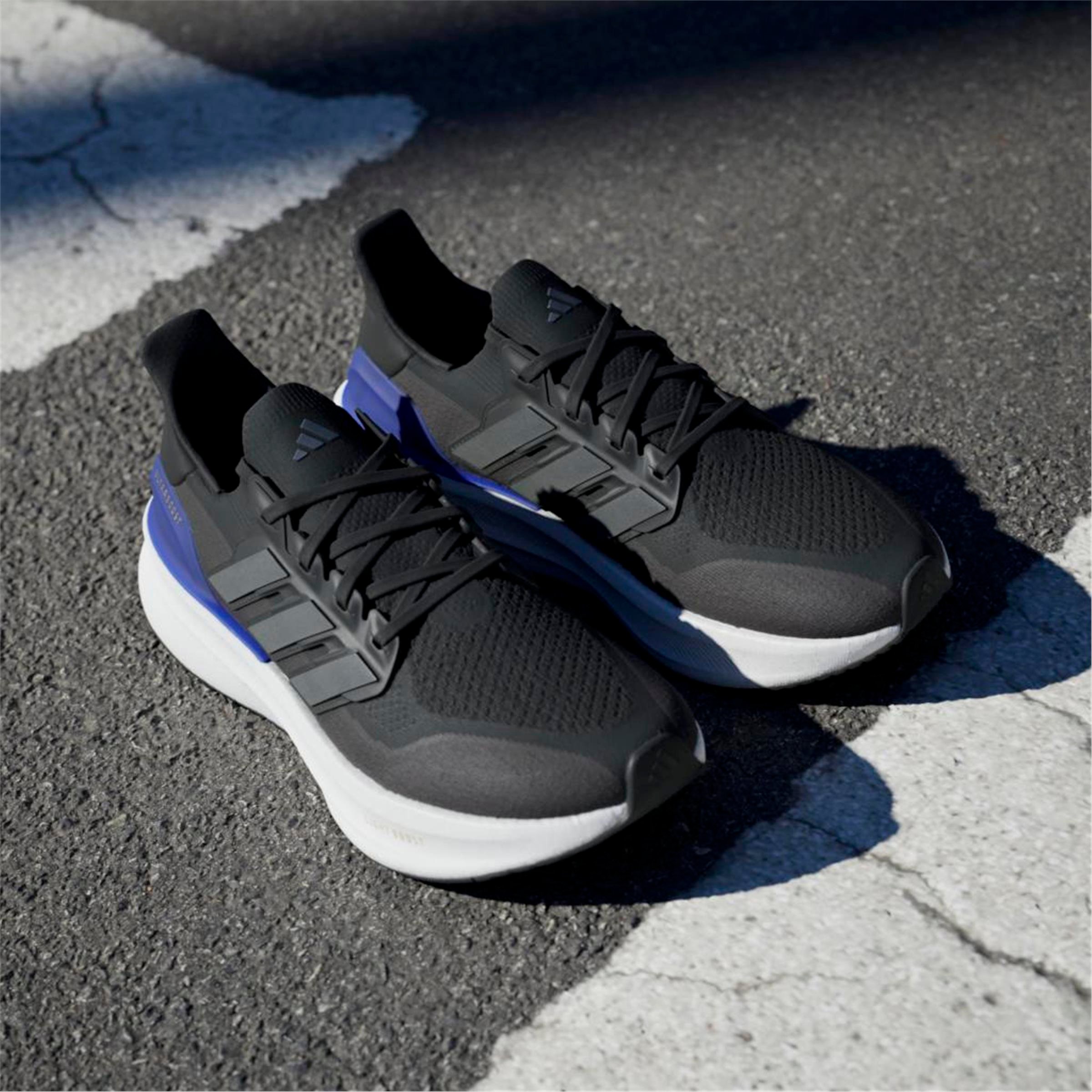 ULTRABOOST 5