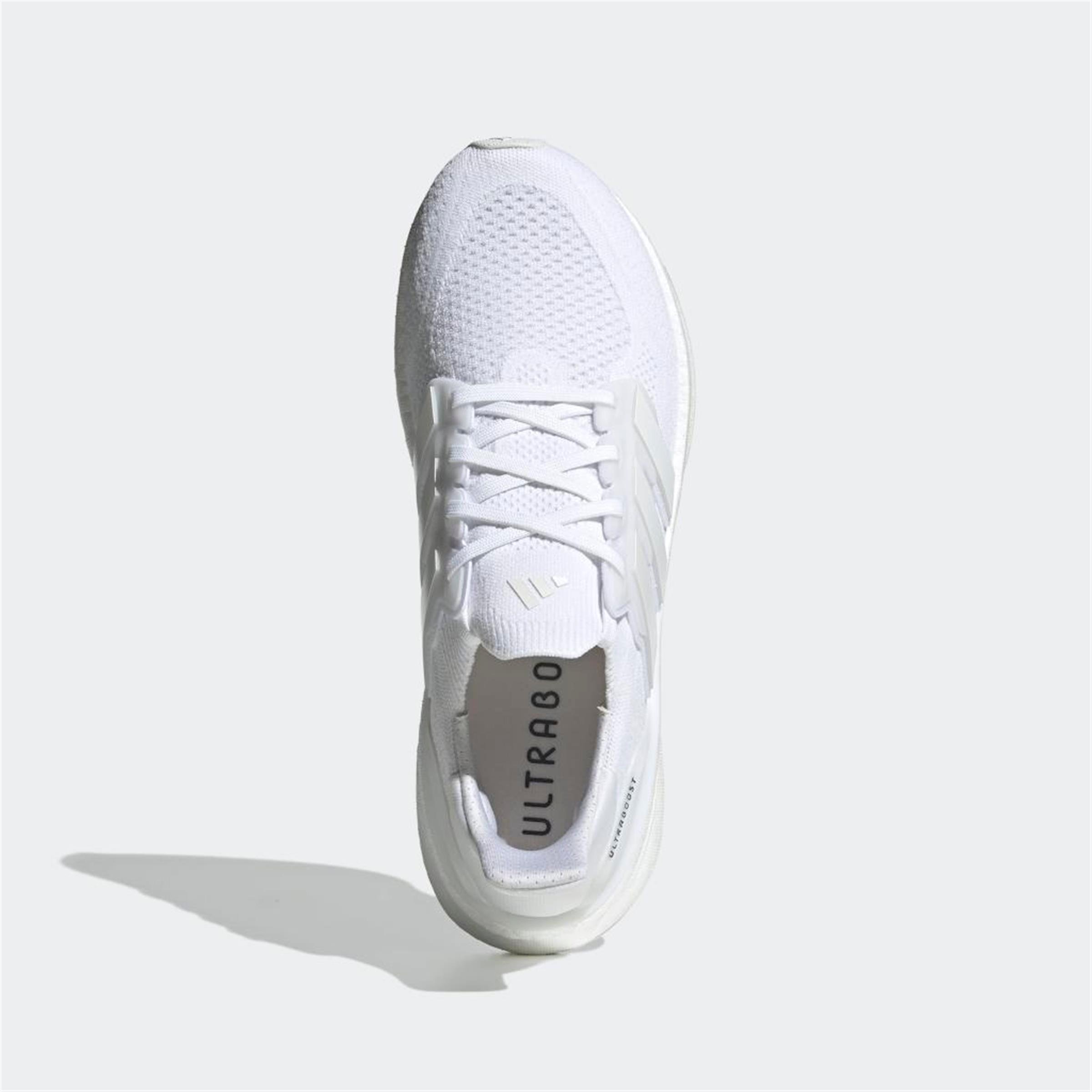 ULTRABOOST 5