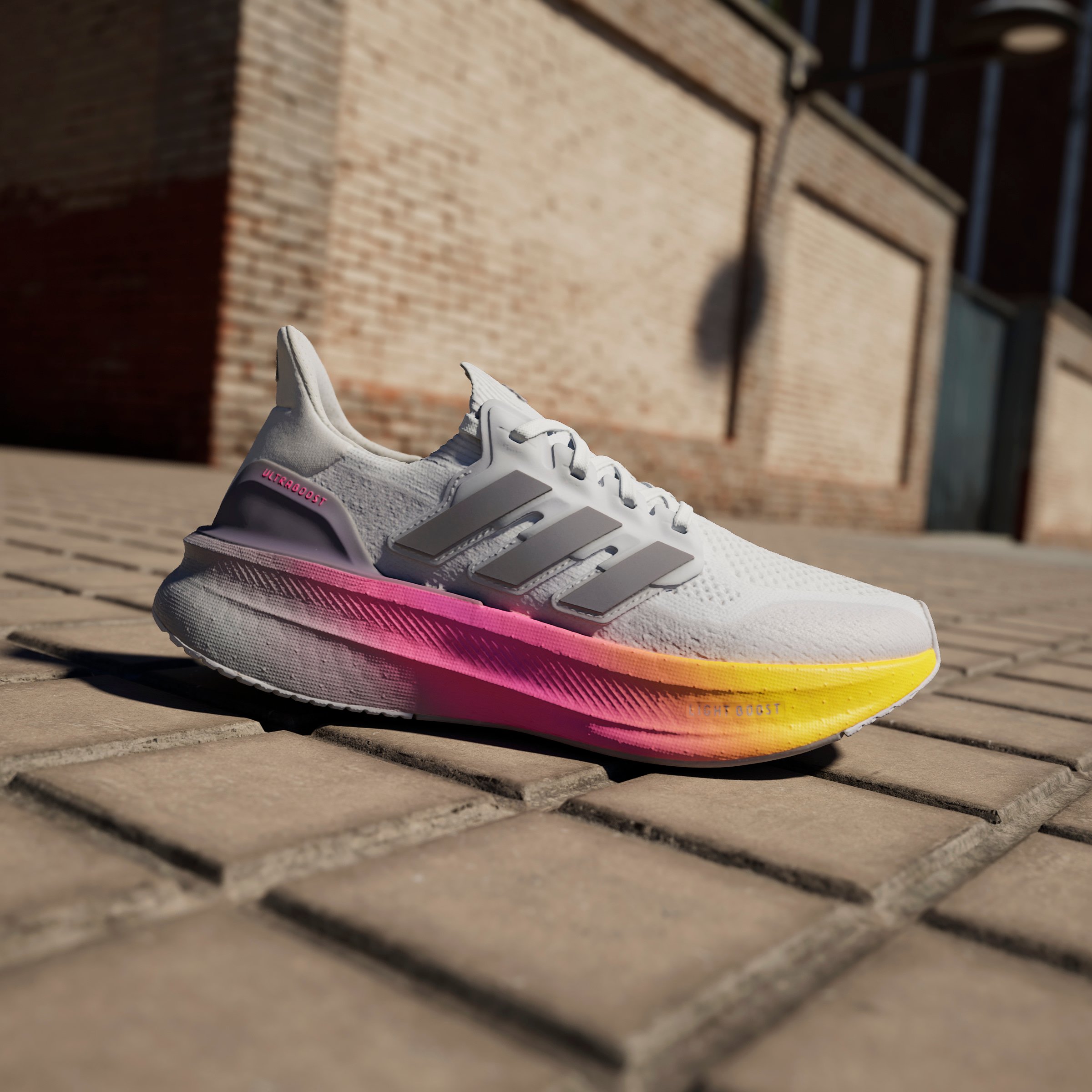 ULTRABOOST 5 W