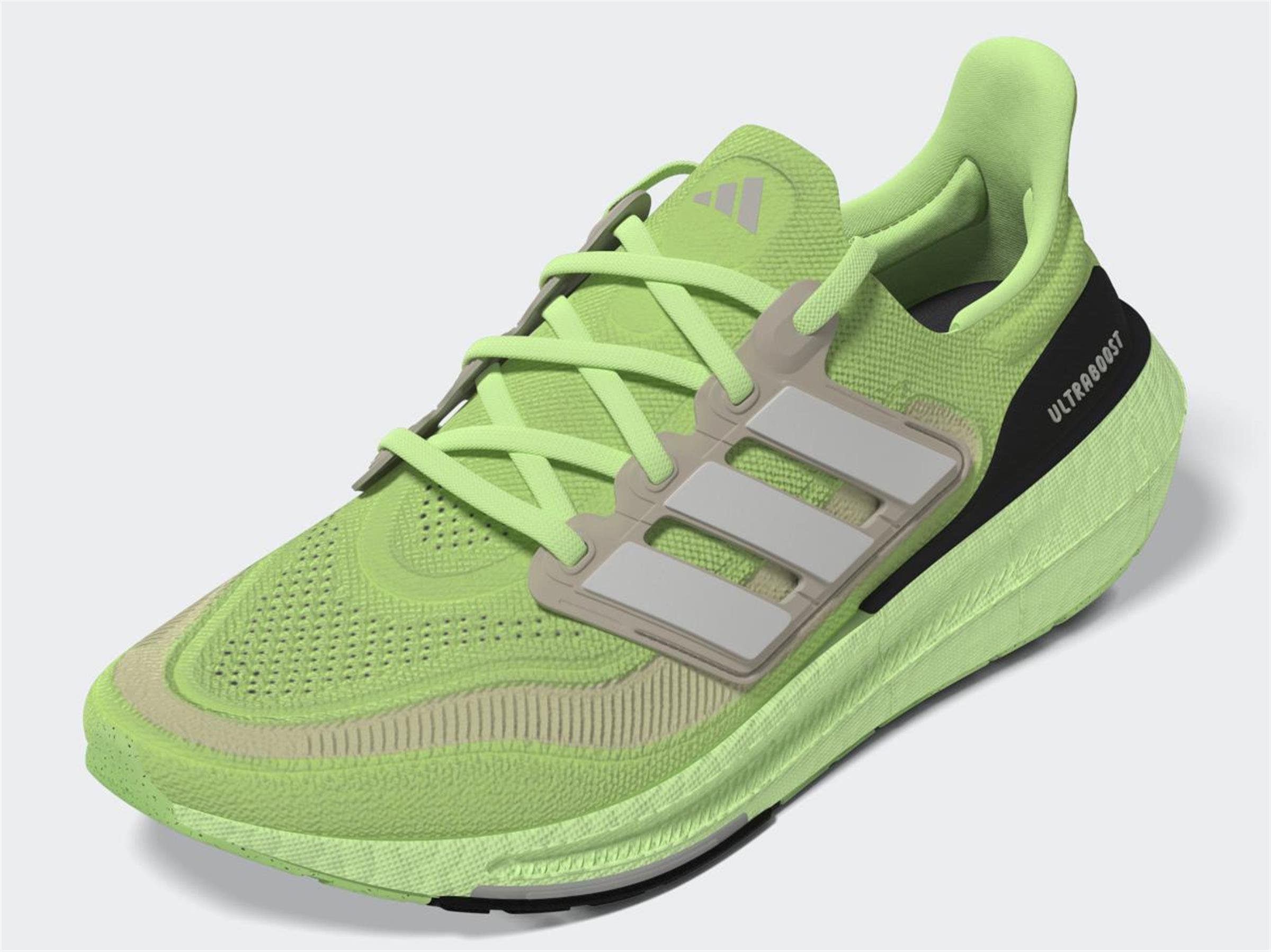 ULTRABOOST LIGHT