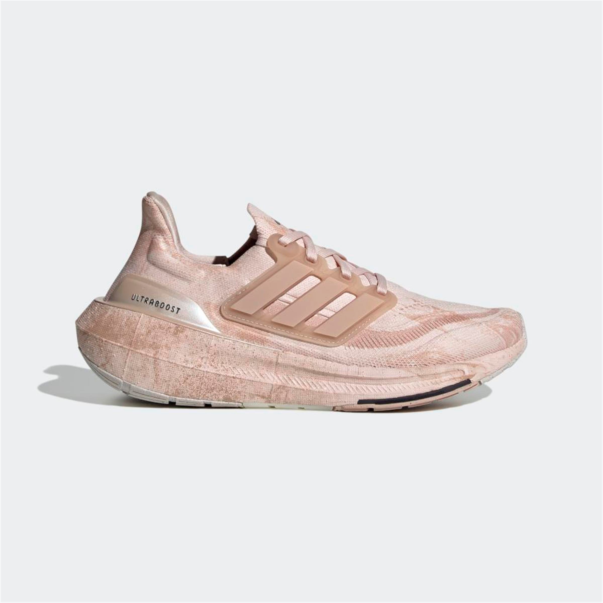ULTRABOOST LIGHT W
