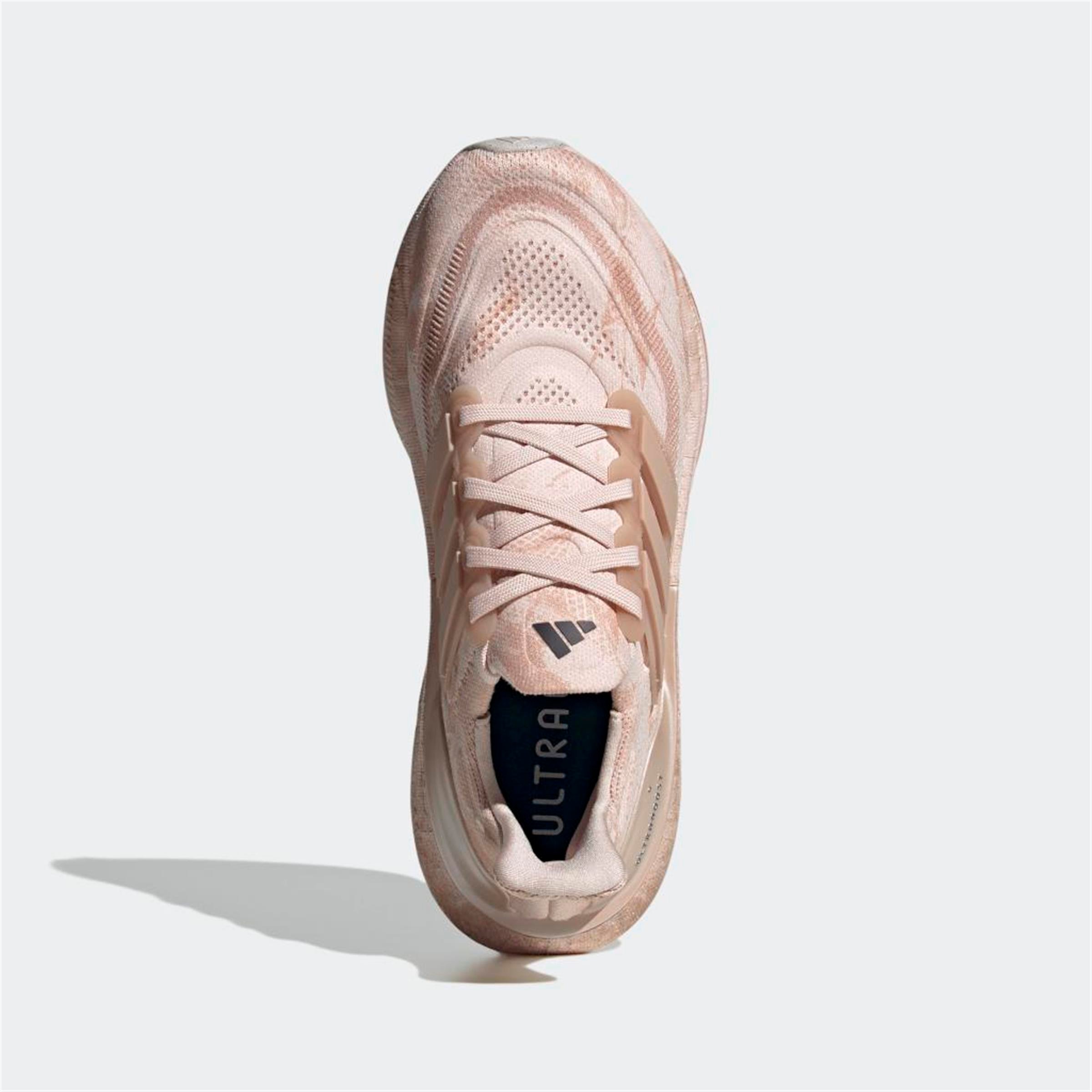 ULTRABOOST LIGHT W
