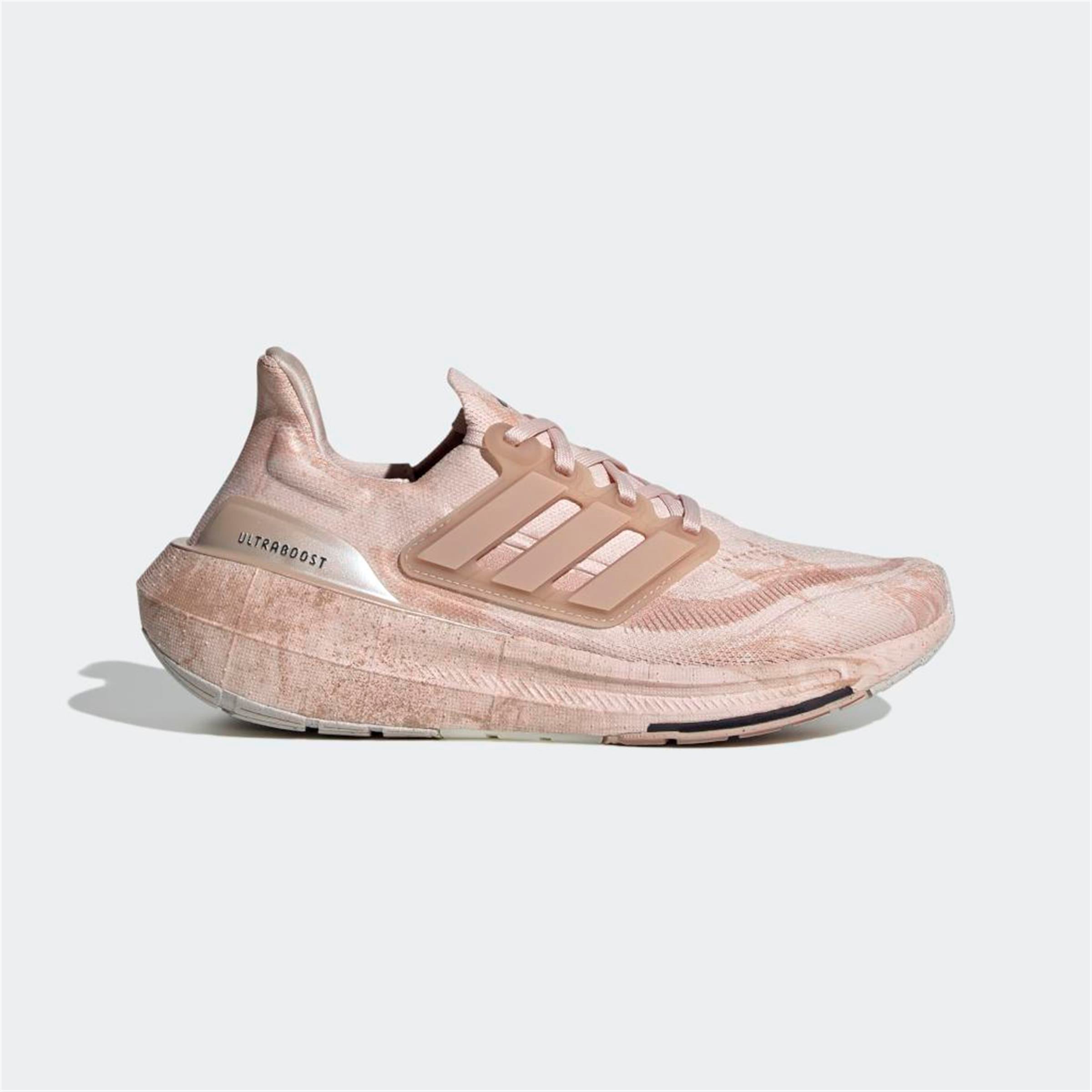 ULTRABOOST LIGHT W