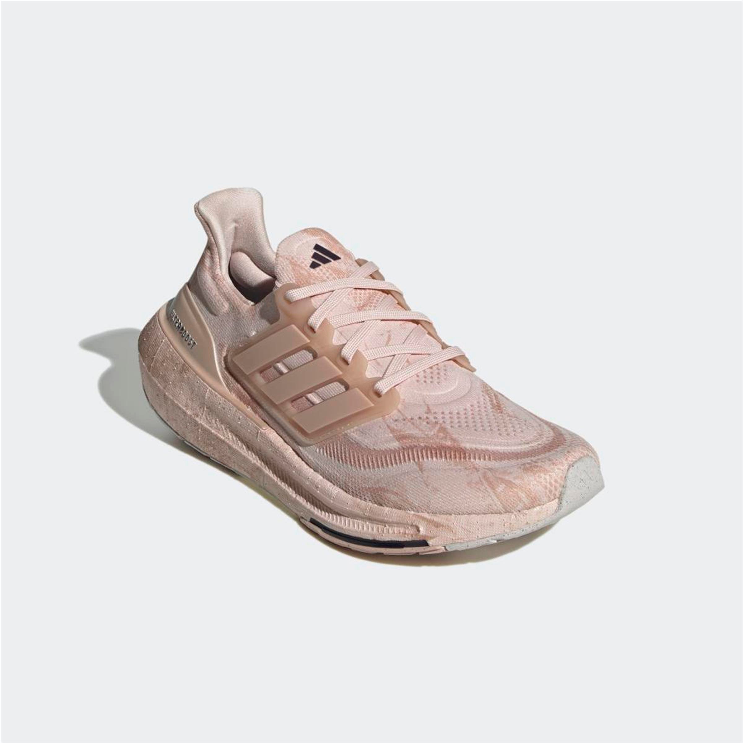 ULTRABOOST LIGHT W