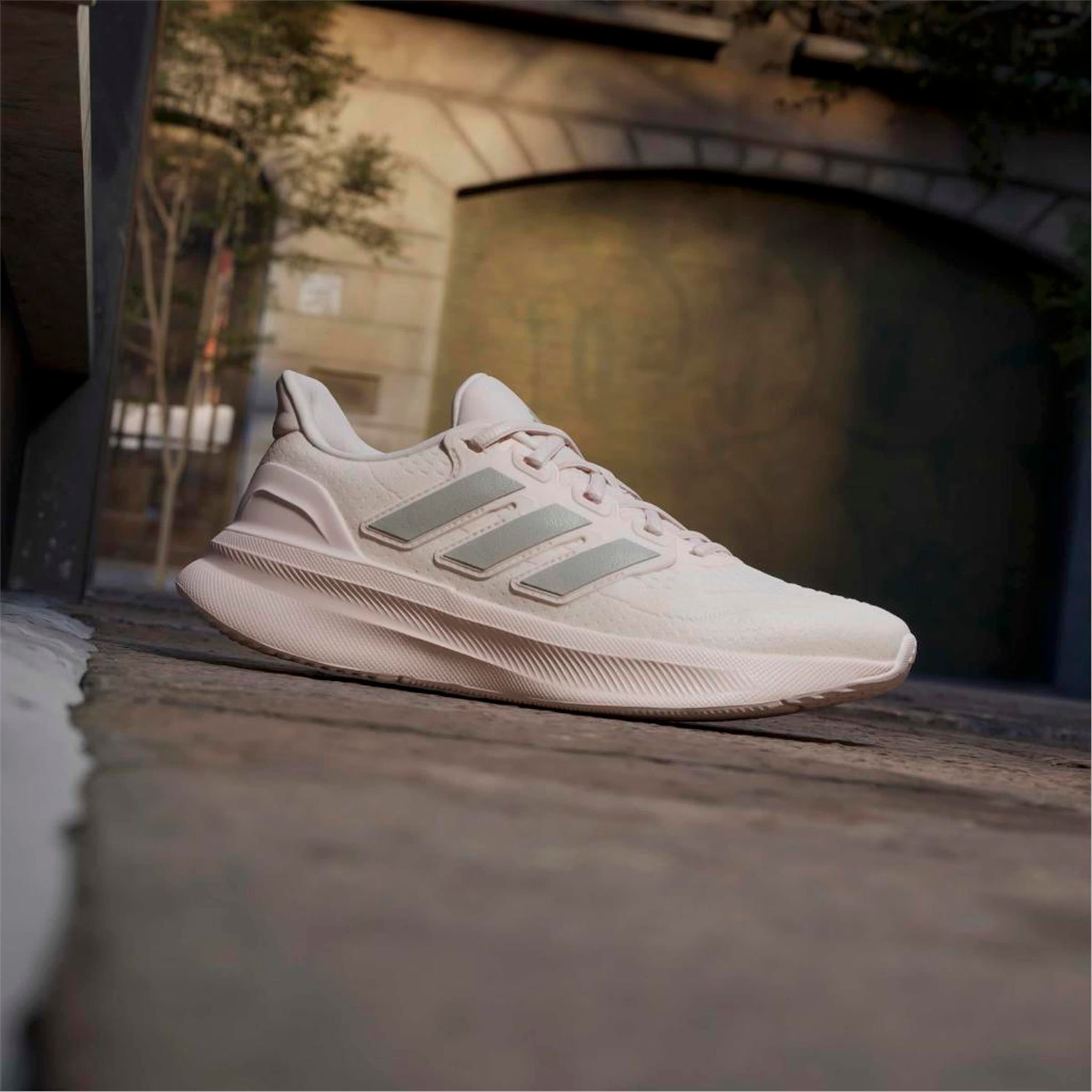 ULTRARUN 5 W