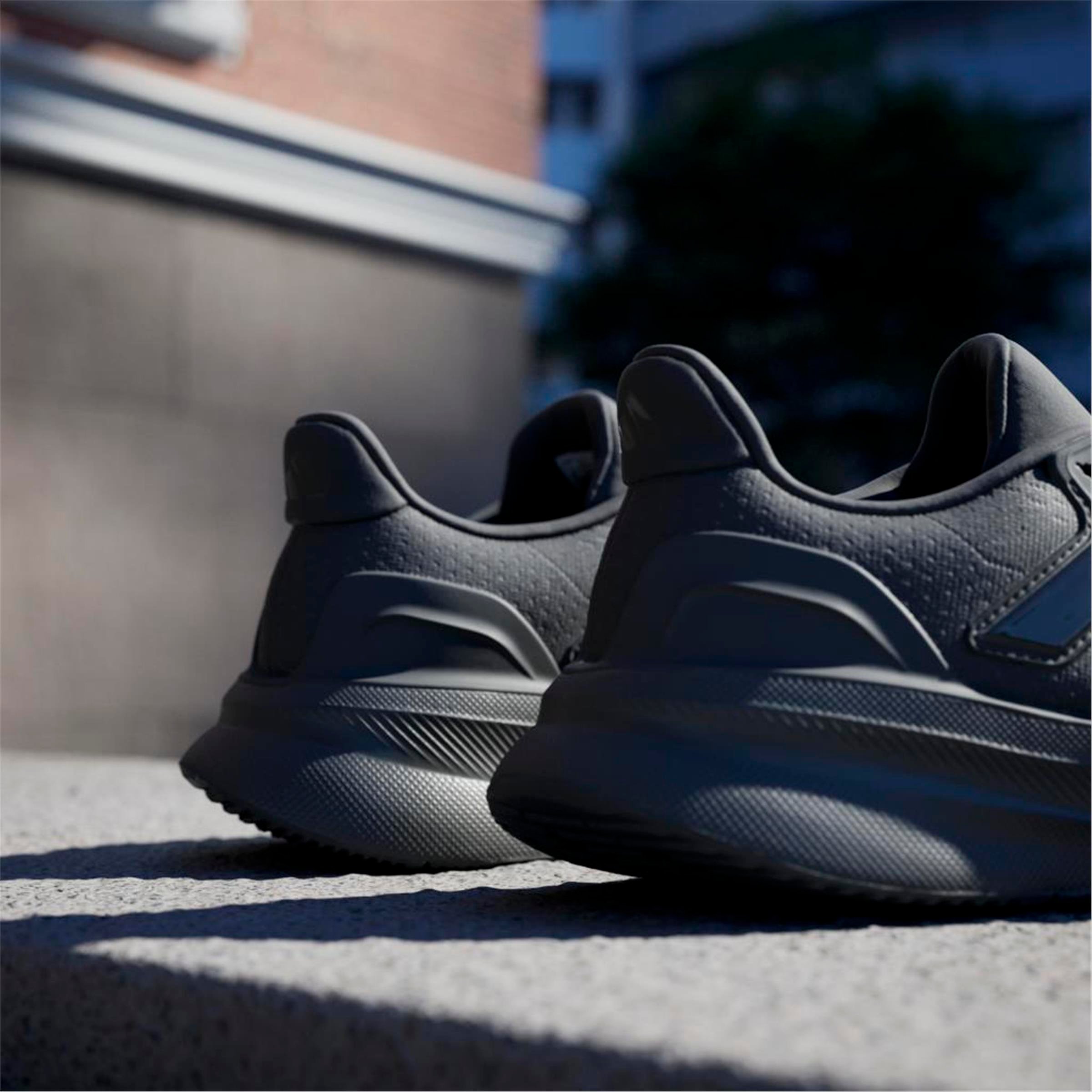 ULTRARUN 5 W