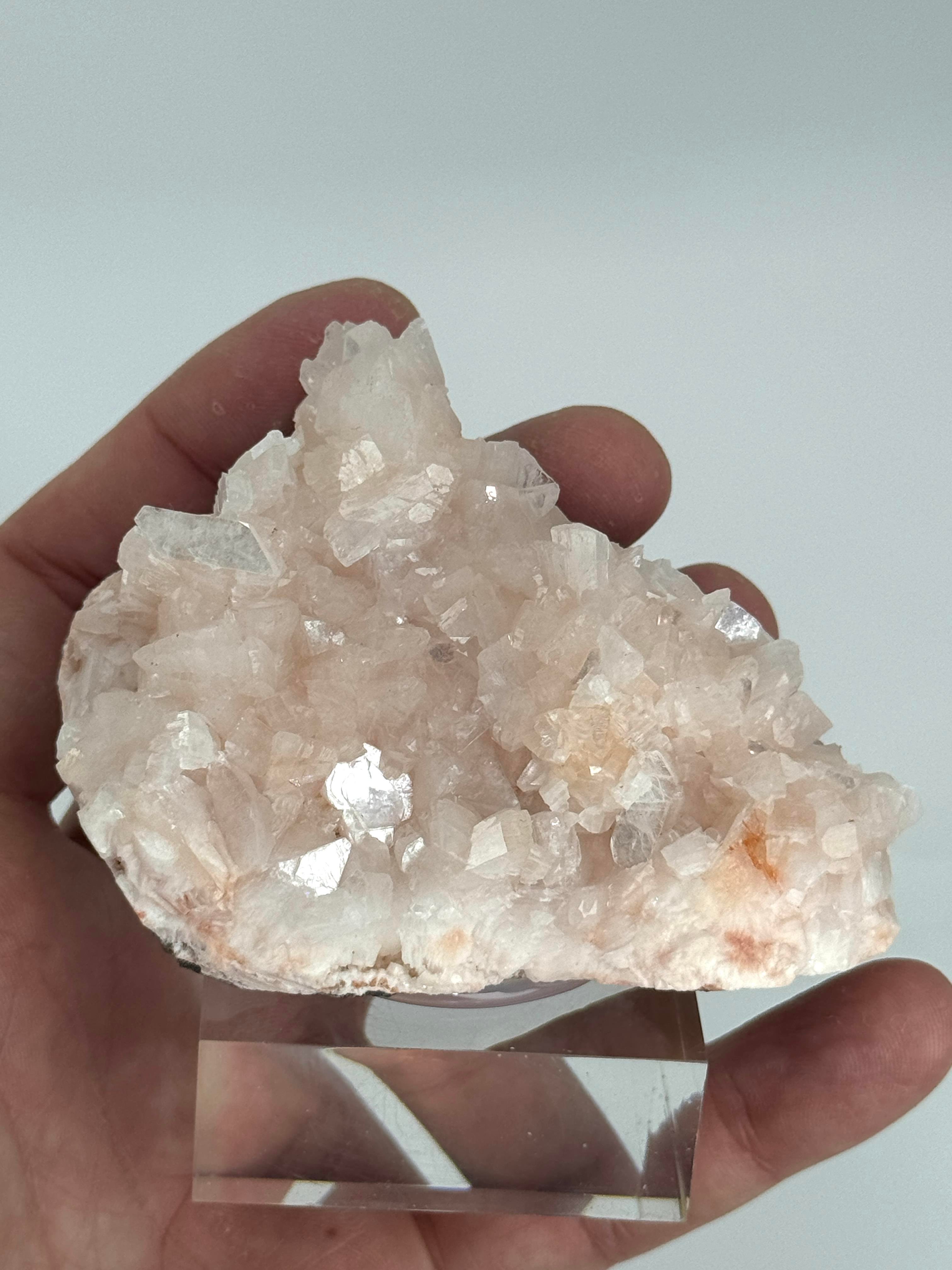 PEMBE HEULANDİT 215 GR.