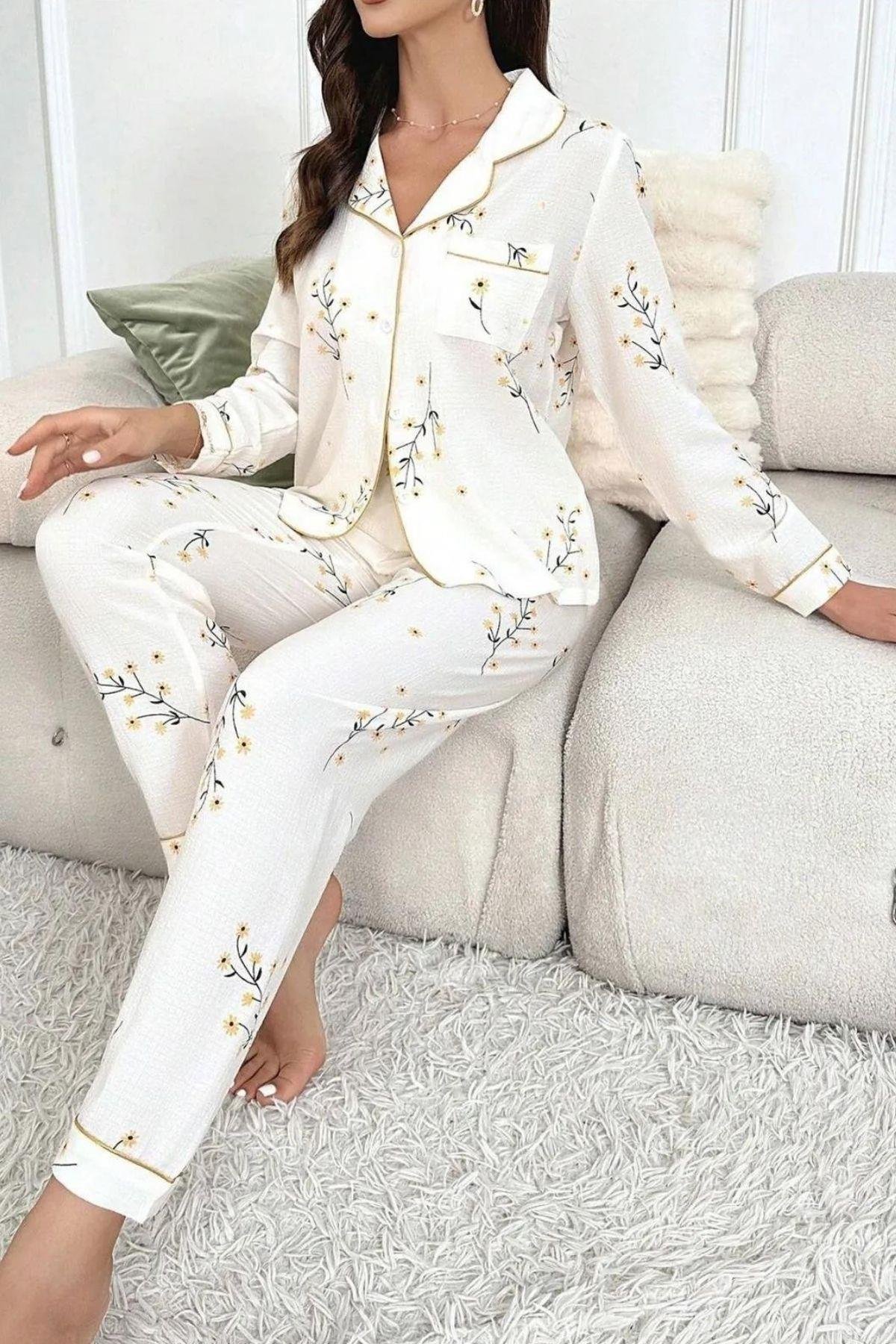 Bella Notte Beyaz Çiçek Baskılı Cep Detaylı Düğmeli Uzun Pijama Takımı 7037
