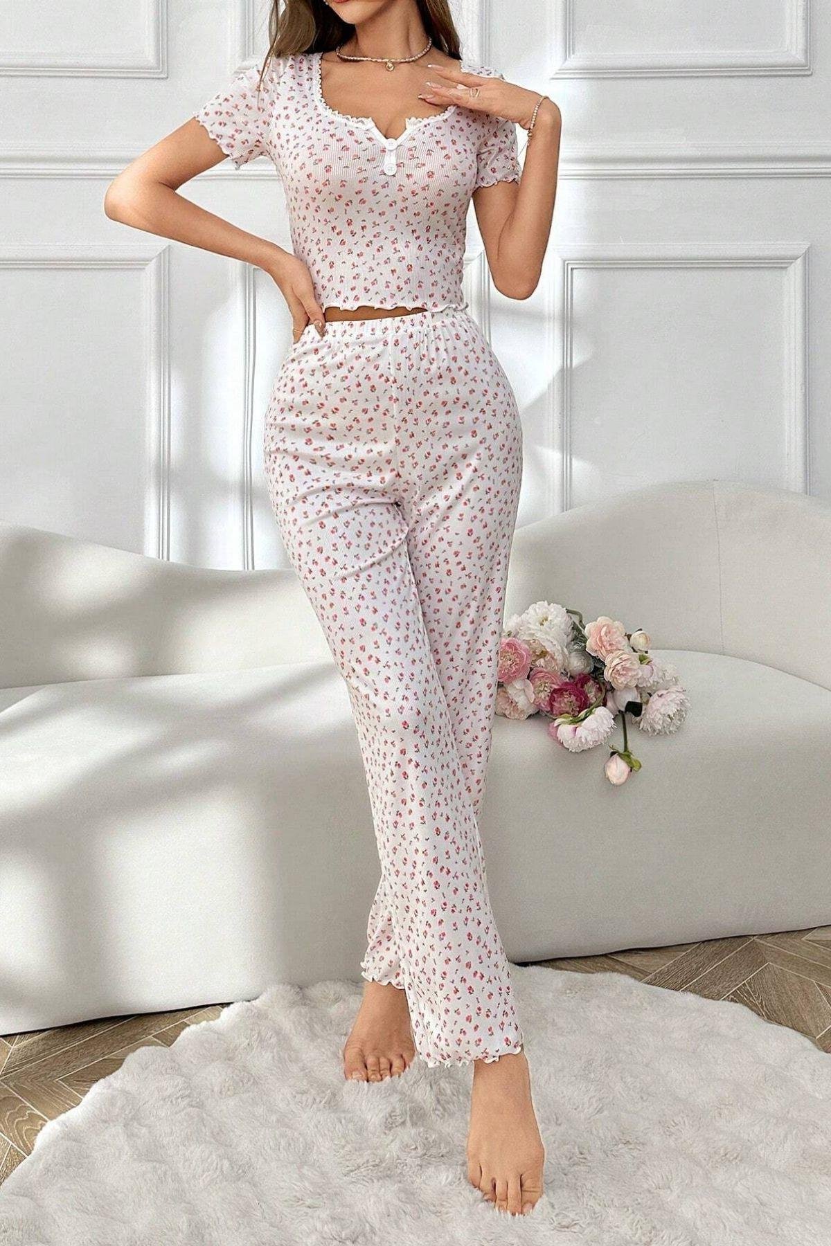 Bella Notte Ekru Yaz Romantizmi Kısa Kollu Pijama Takımı 7125