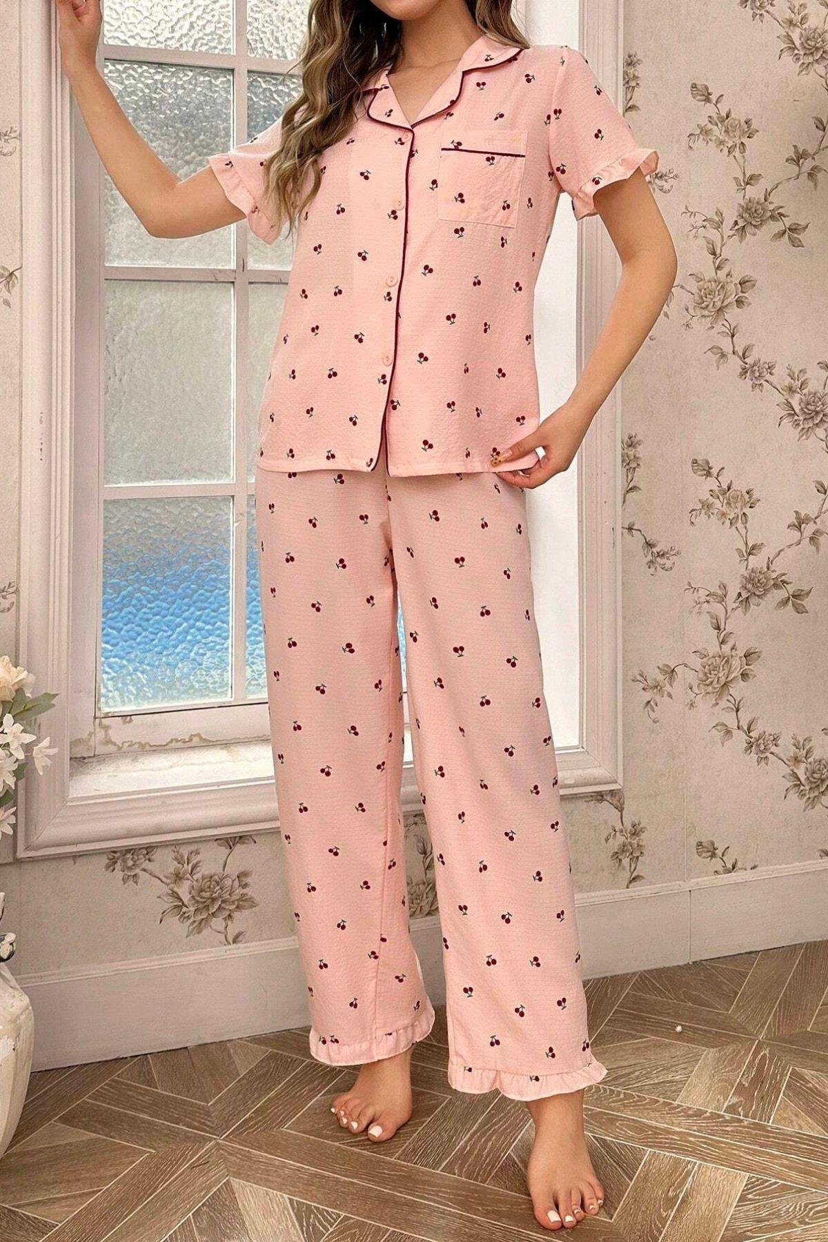 Bella Notte Kiraz Desenli Düğmeli Bebe Yaka Pijama Takımı 7035