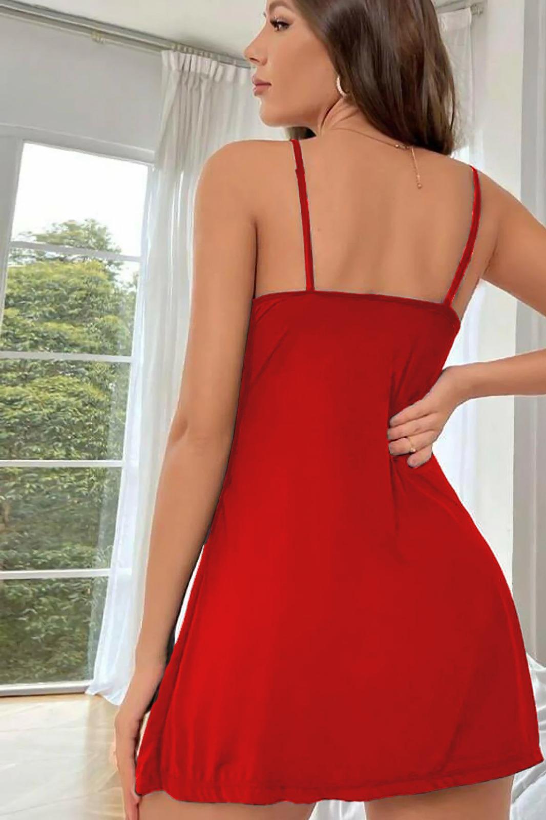 Bella Notte Kırmızı Dökümlü Yırtmaç Detay Şık Gecelik 15535