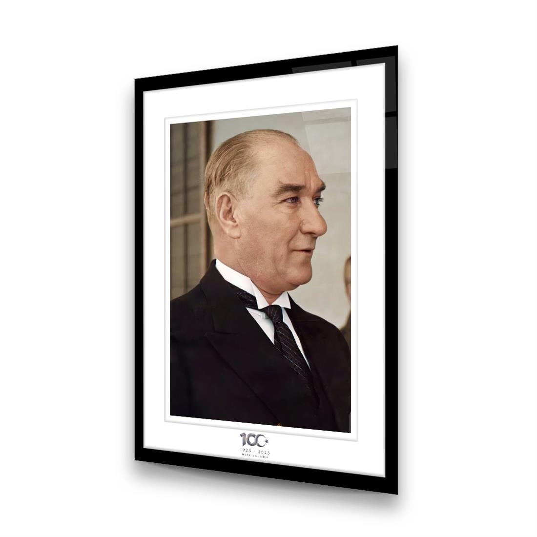 Atatürk 7 Dikey Cam Tablo