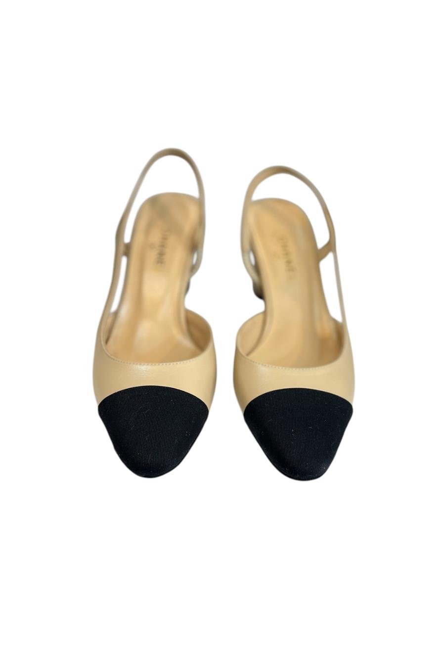 Bej Hakiki Deri Yanları Açık Lastik Bantlı  ve Arkası Açık Topuklu Ayakkabı