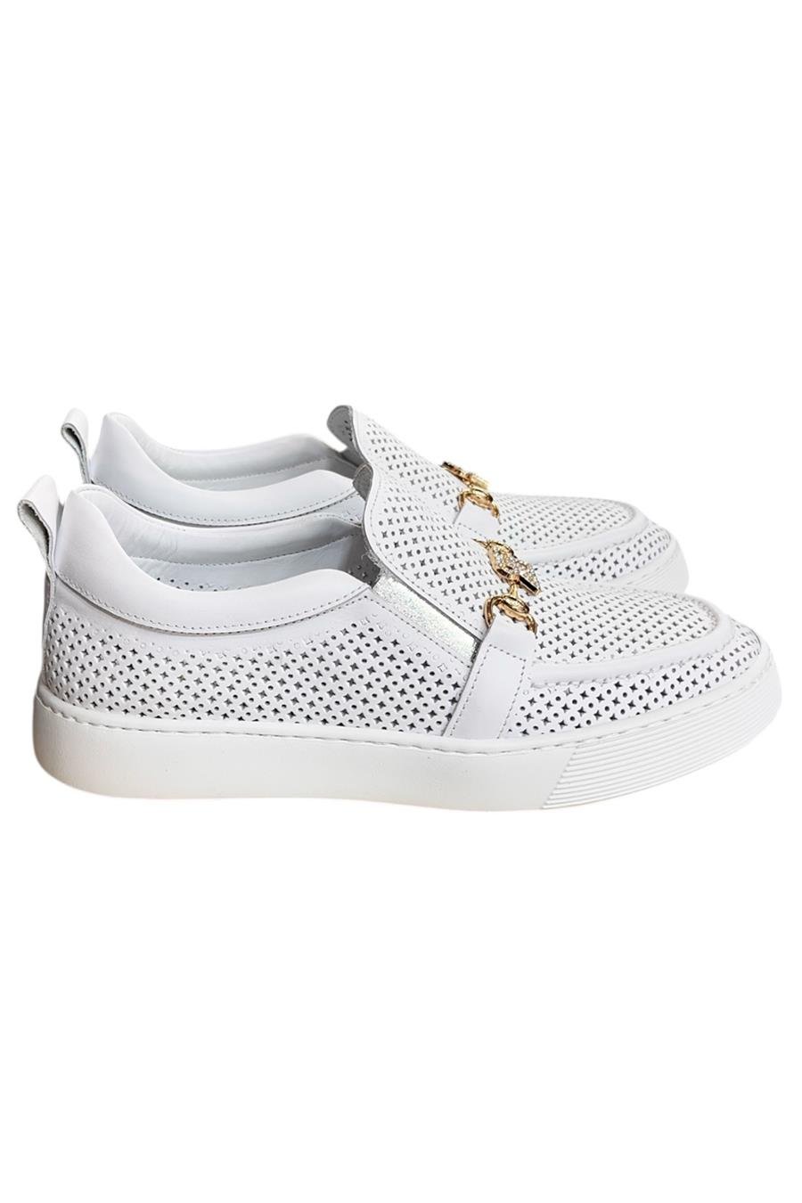 Beyaz Hakiki Deri Taşlı Toka Detaylı Ultra Hafif Sneaker