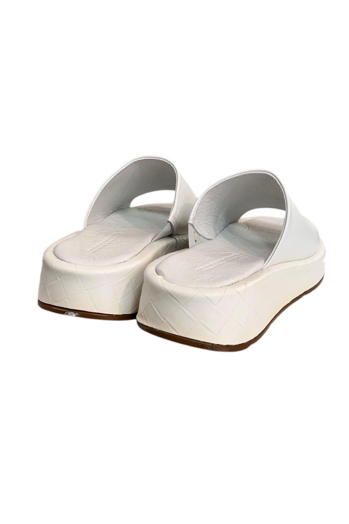 Beyaz  Hakiki Deri  Yumuşak Taban Günlük Terlik